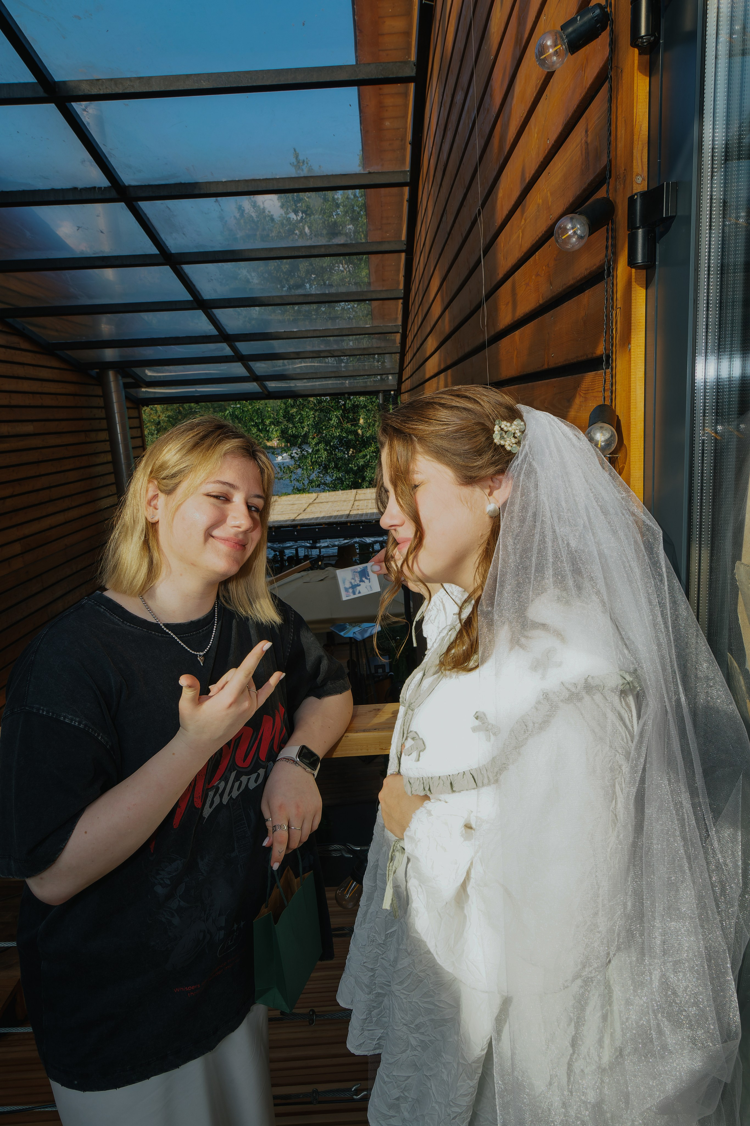 Примеры свадебных фотографий, позы для свадебной съёмки