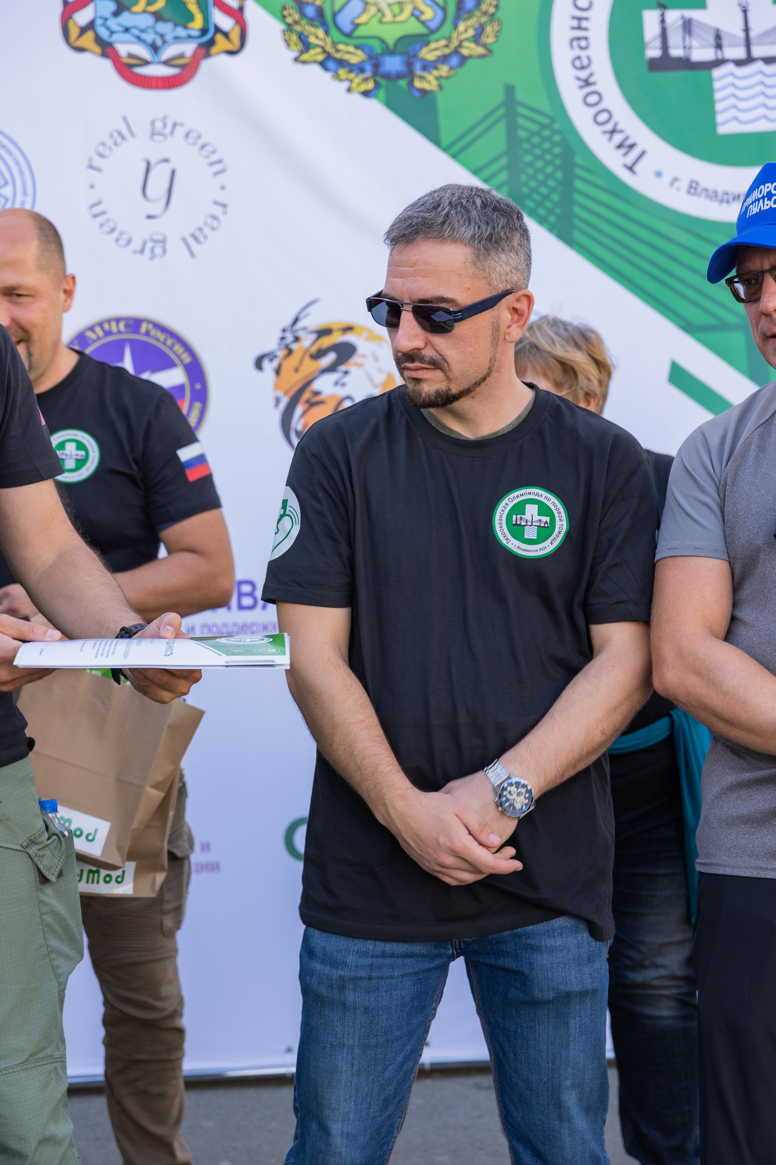 Олимпиада Первой помощи. Выпускные альбомы во Владивостоке