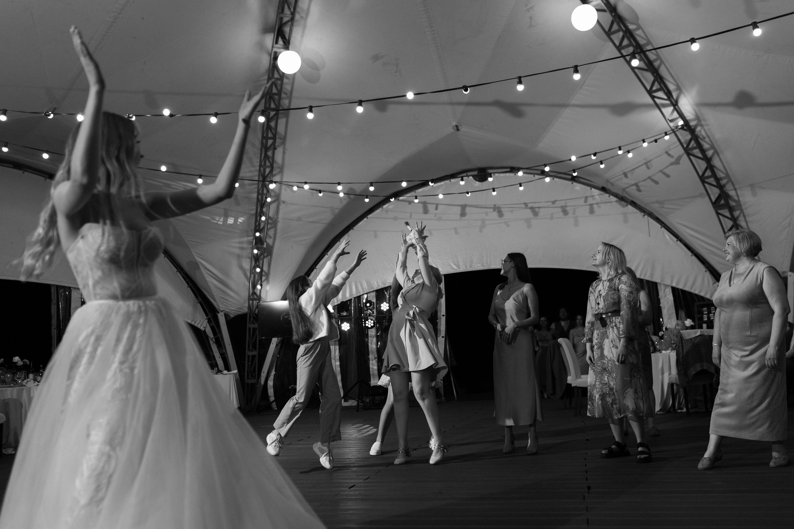 Загородная свадебная вечеринка Ирины и Никиты. Свадебный фотограф Елена Рубцова