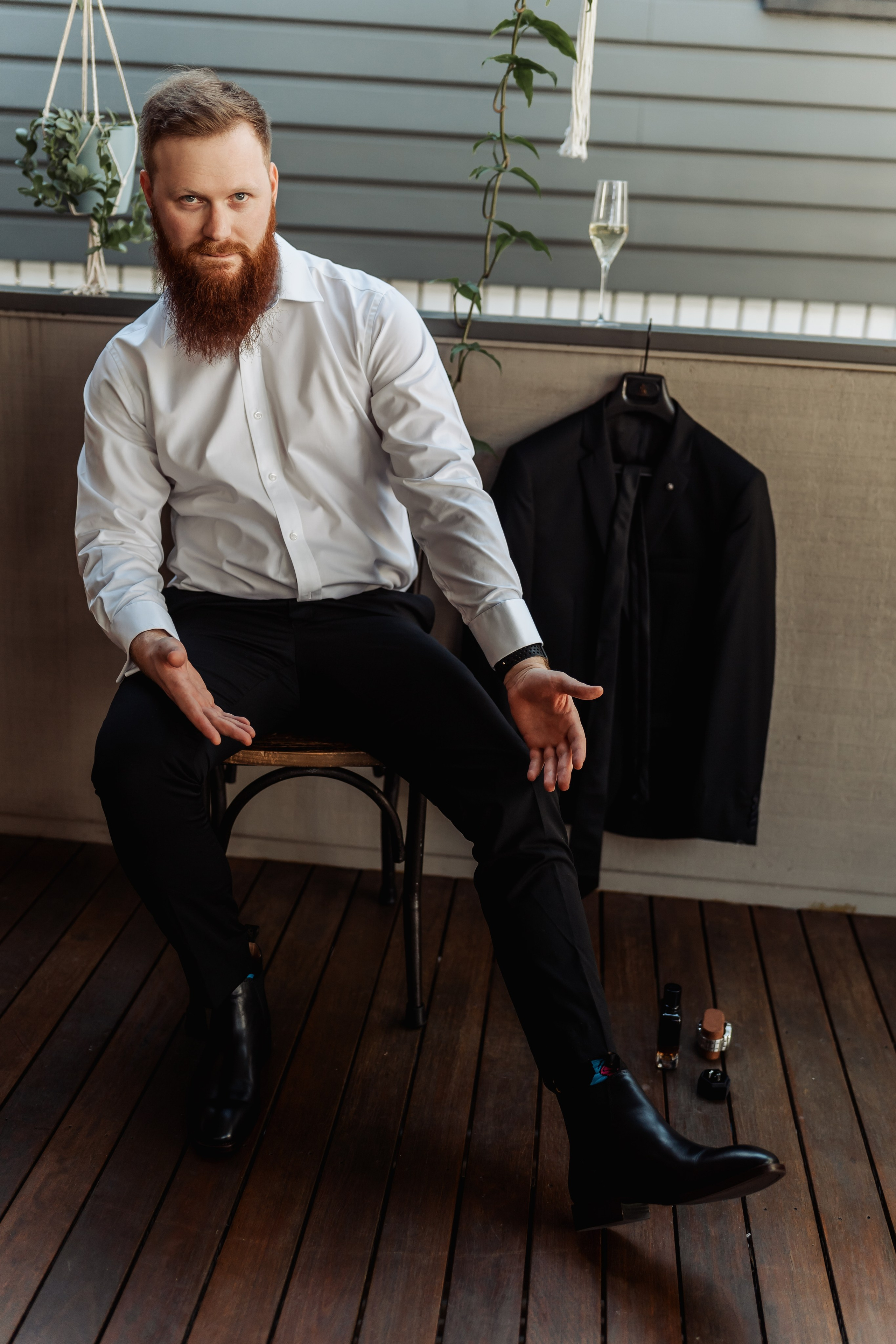 …Sweet embrace. Golden Moments Editing — We do Wedding’s Retouch and Video Editing