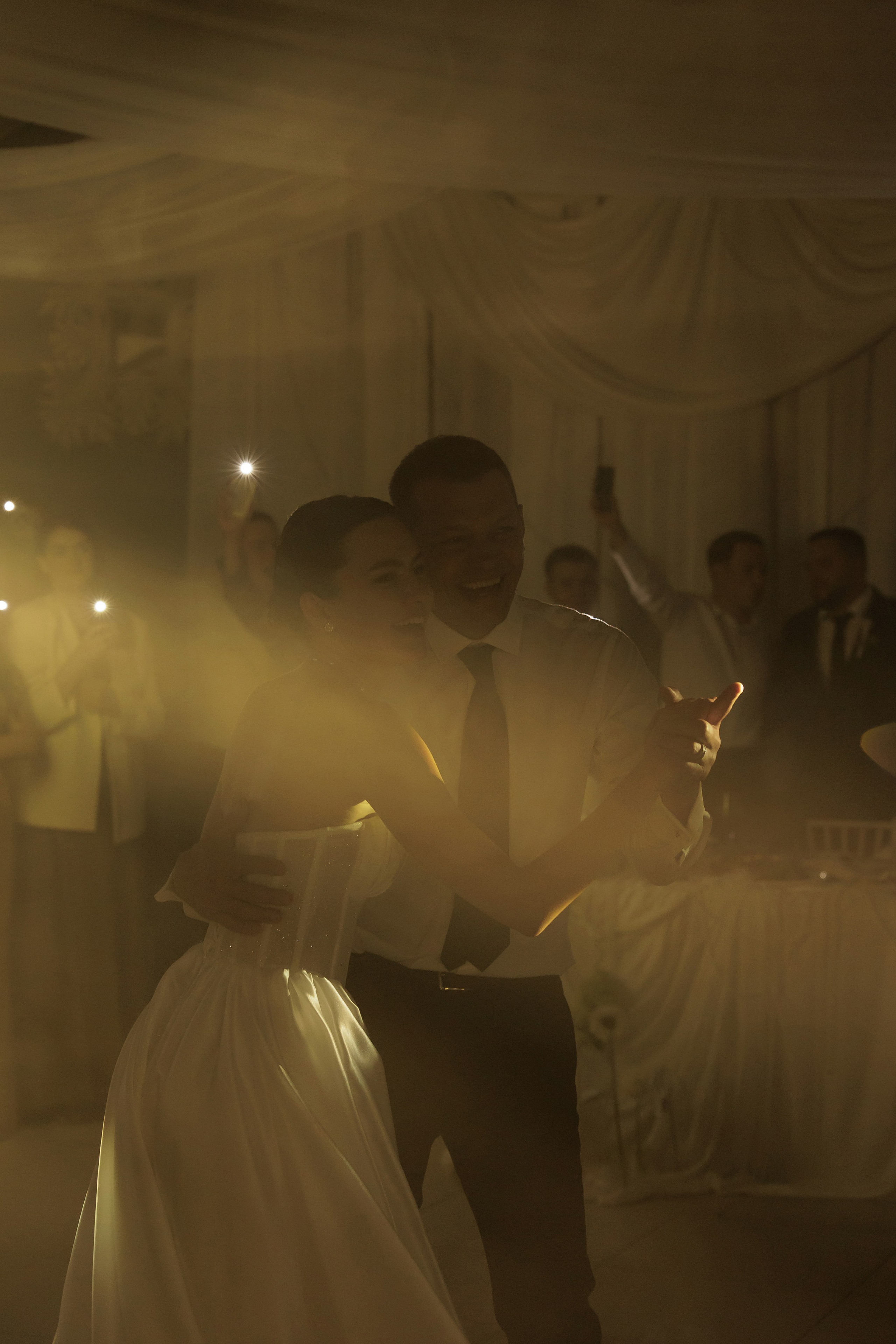 Ты рядом со мной, и это — самый чистый кайф! ♥. Свадебный фотограф Калининград