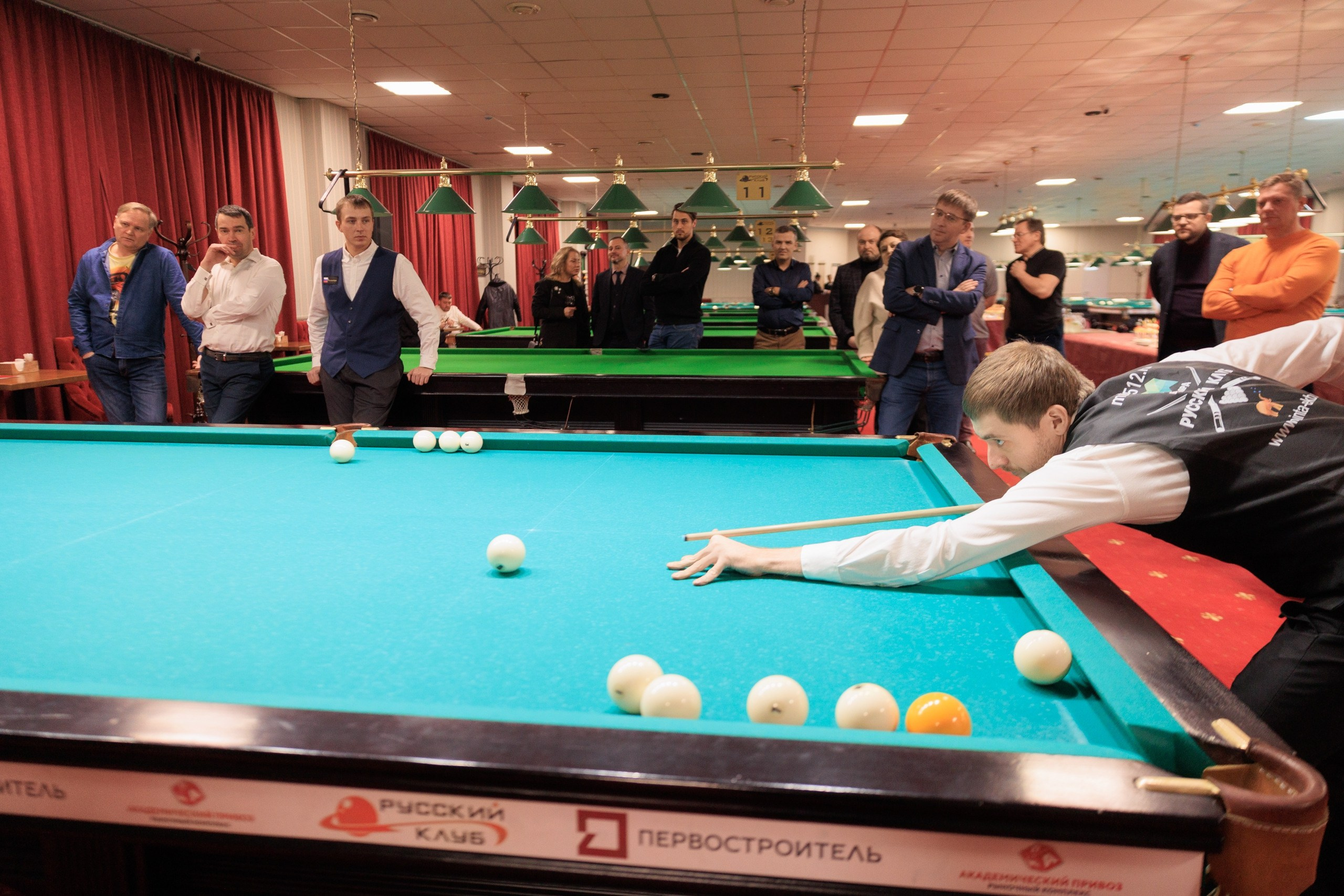 Репортаж с турнира по бильярду. Контент для бизнеса в Екатеринбурге Полдень Медиа