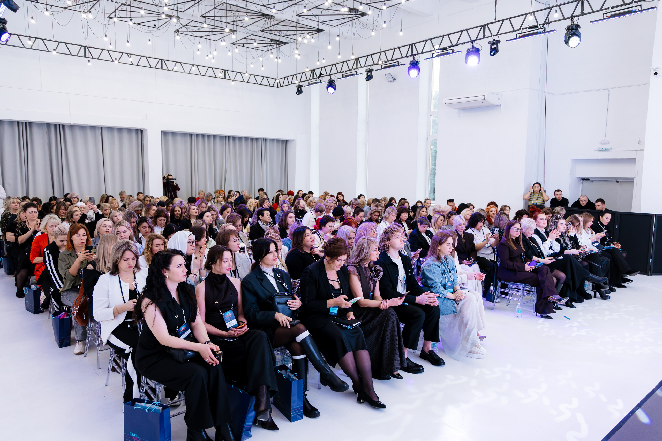 ESTEL | Форум. Свадебный и репортажный фотограф в Омске. Червоткин Никита