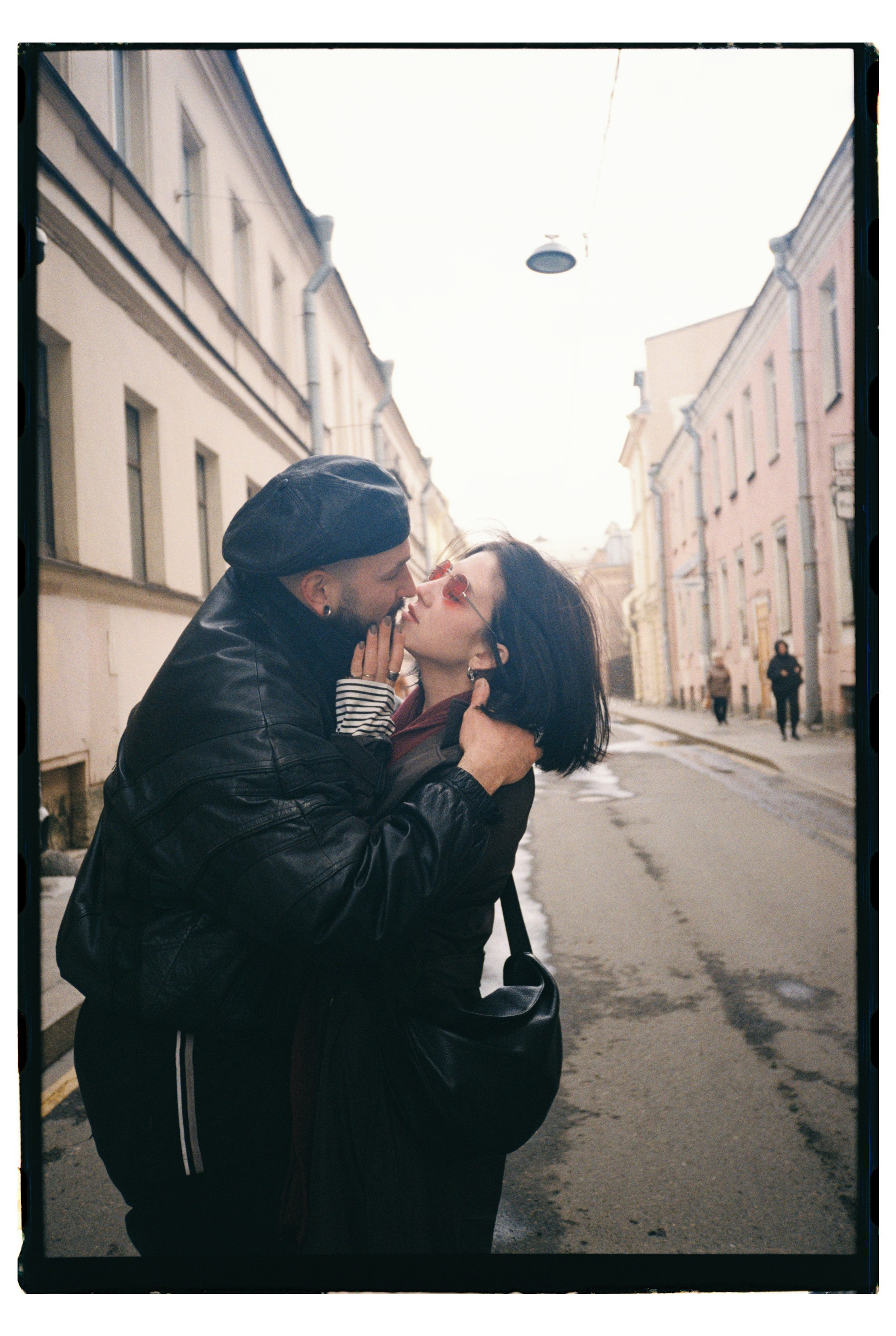 Фото на плёнку. Вера Пьянцева семейный, свадебный и парный фотограф в Санкт-Петербурге