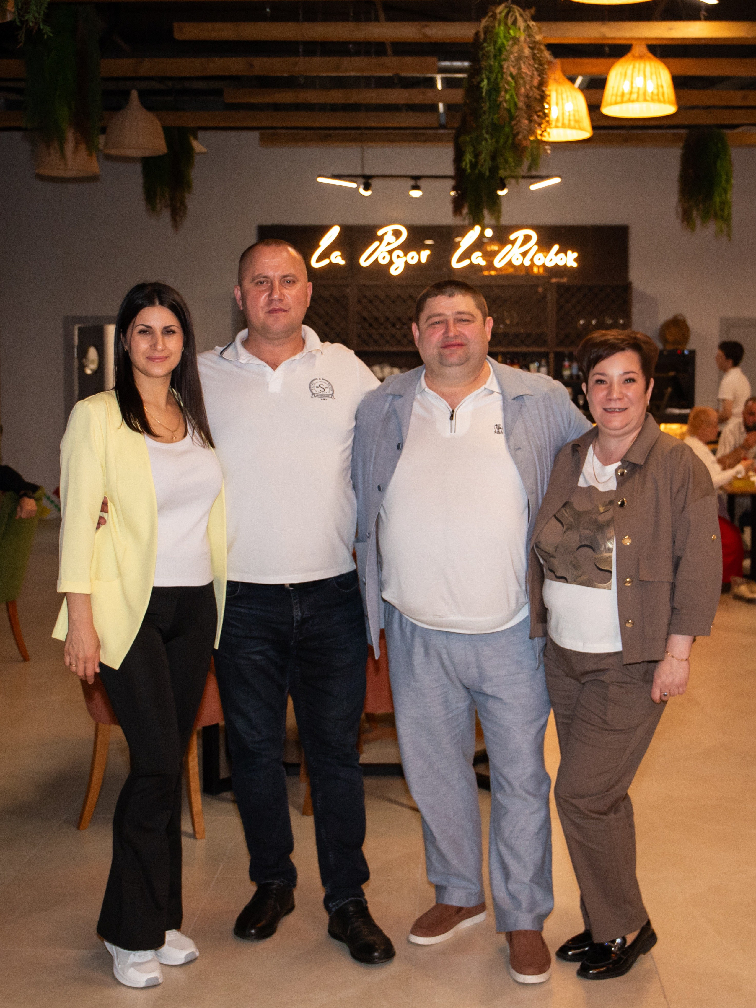 Открытие молдавского ресторана. Свадебный и семейный фотограф в Москве Мила Широких