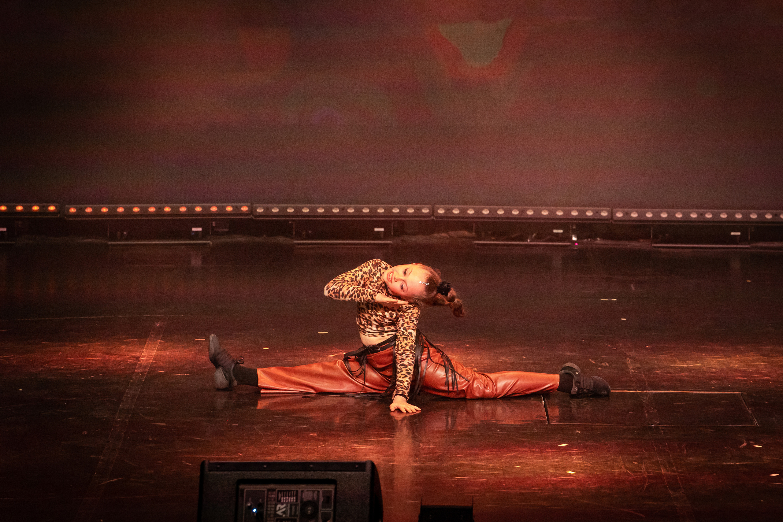 Ultimatum Dance Концерт. Выпускные фотоальбомы Фотограф в Москве Устинович Алена