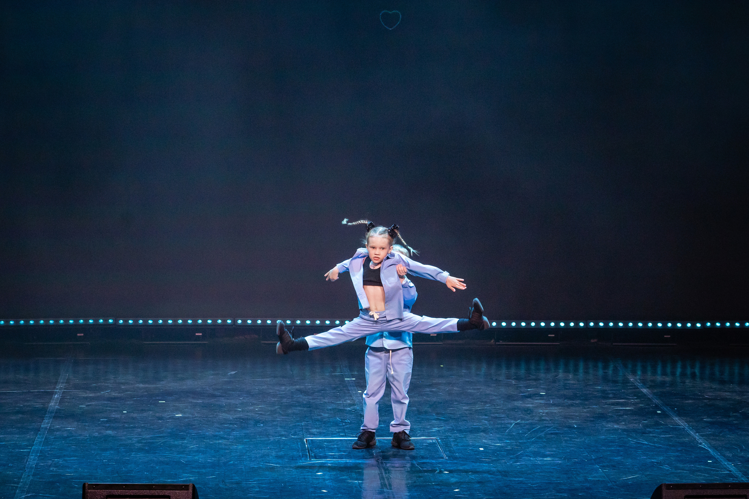 Ultimatum Dance Концерт. Выпускные фотоальбомы Фотограф в Москве Устинович Алена