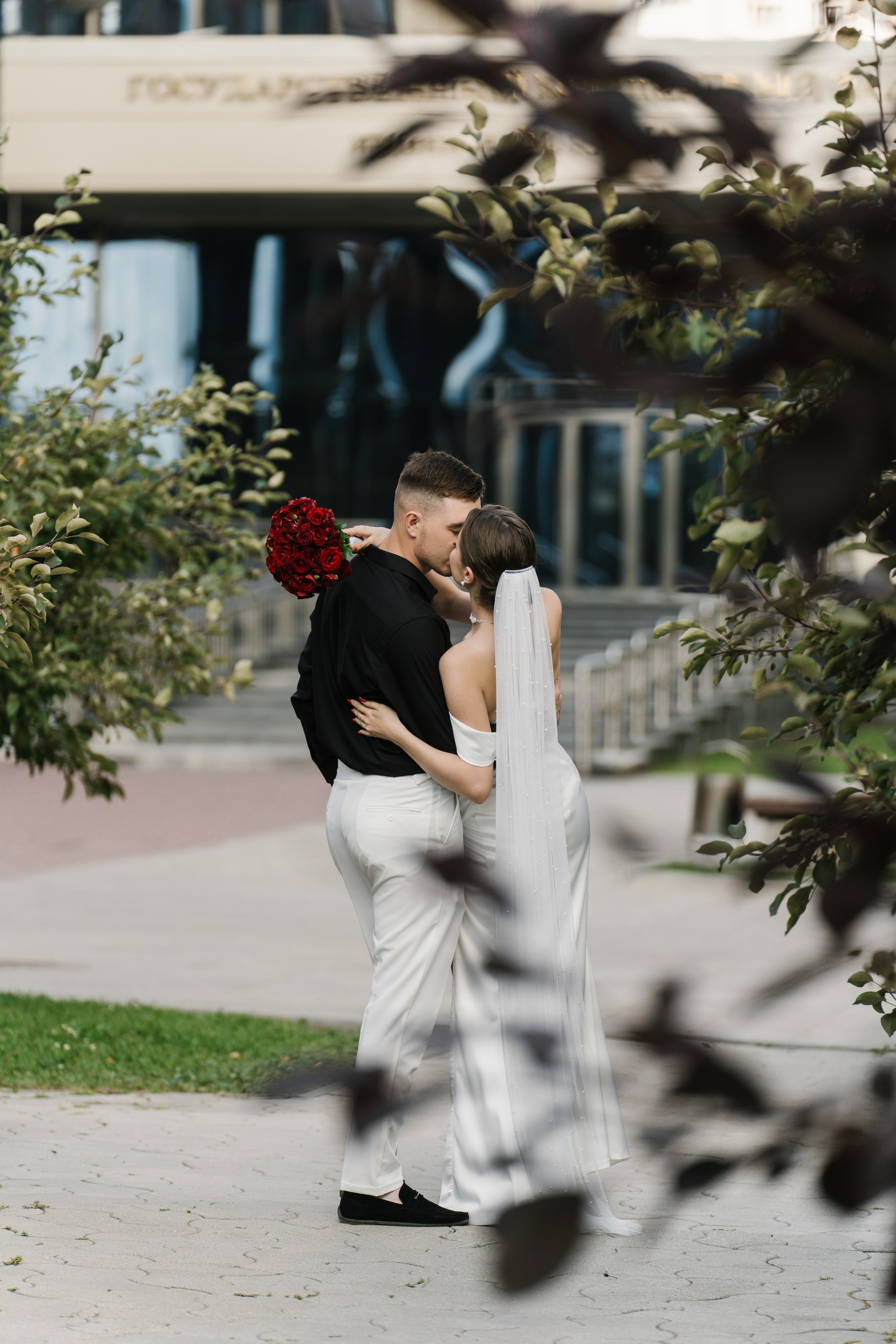 К | В. Свадебный и семейный фотограф в Новосибирске Светлана Варутина