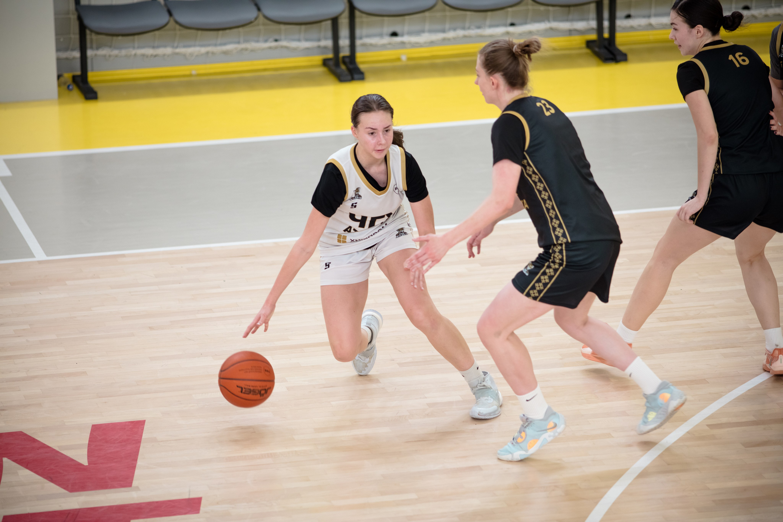 ЧГУ-Атланта. Фотография