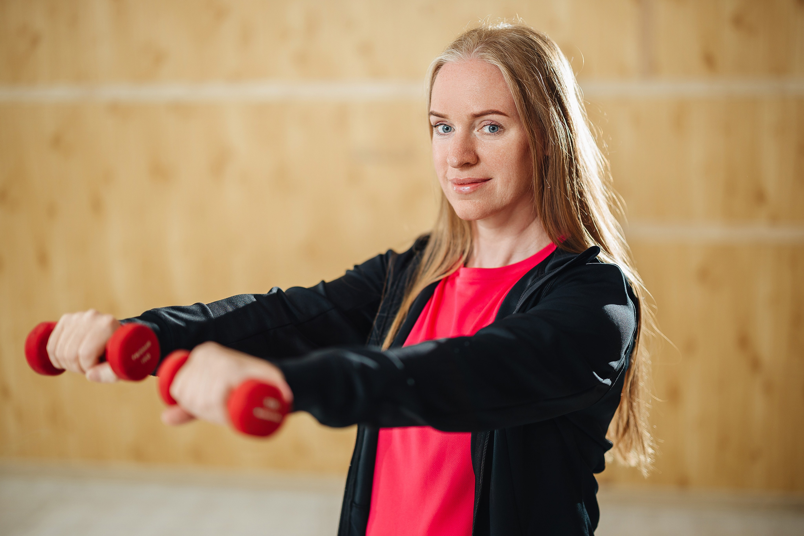 Ольга и Оксана тренера фитнес-зала «Импульс». Александр Антонов. Профессиональный свадебный, репортажный фотограф в Москве, Подольске. Фото+Видео на любой праздник