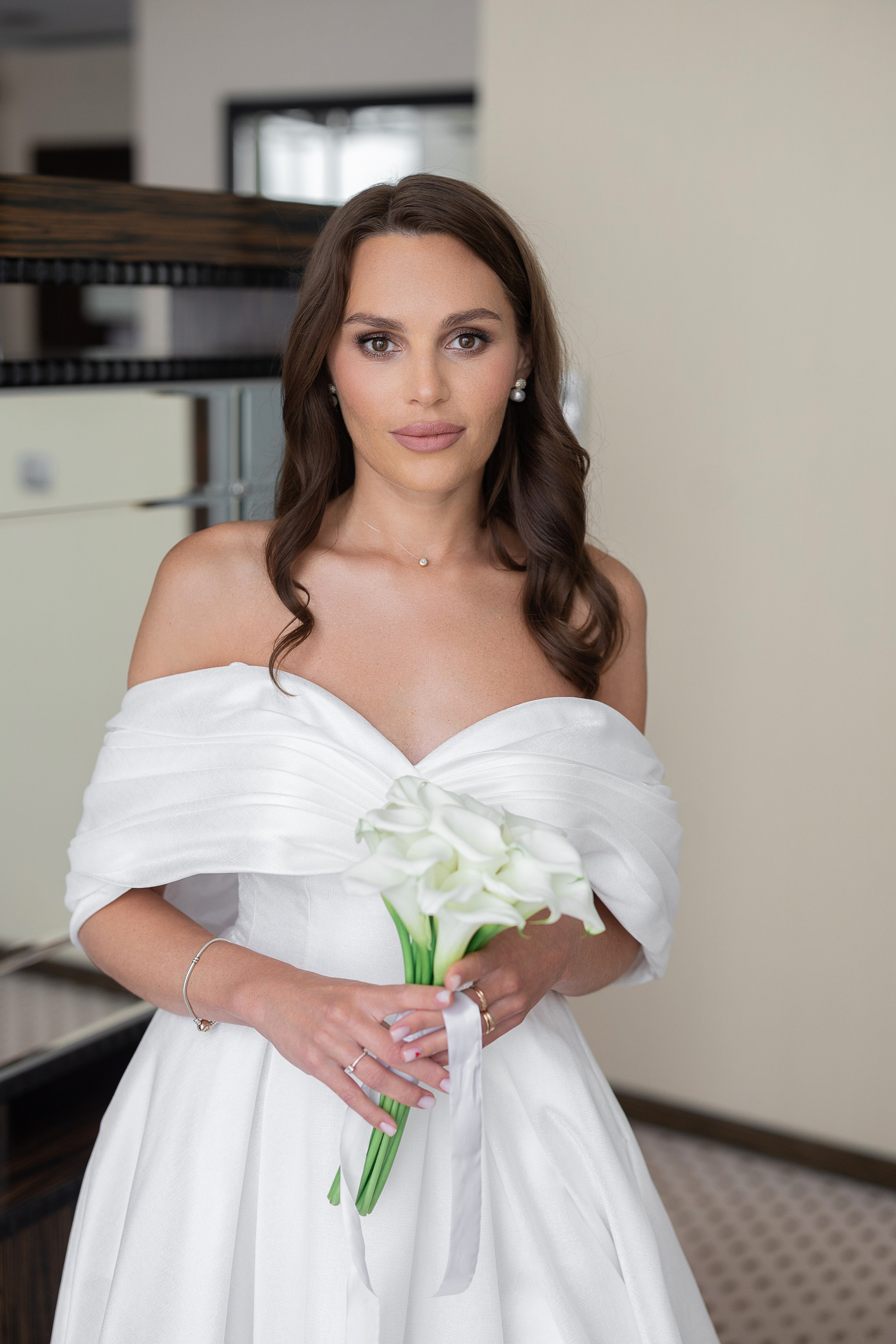 Свадебные образы. Свадебный визажист и стилист по прическам в Москве