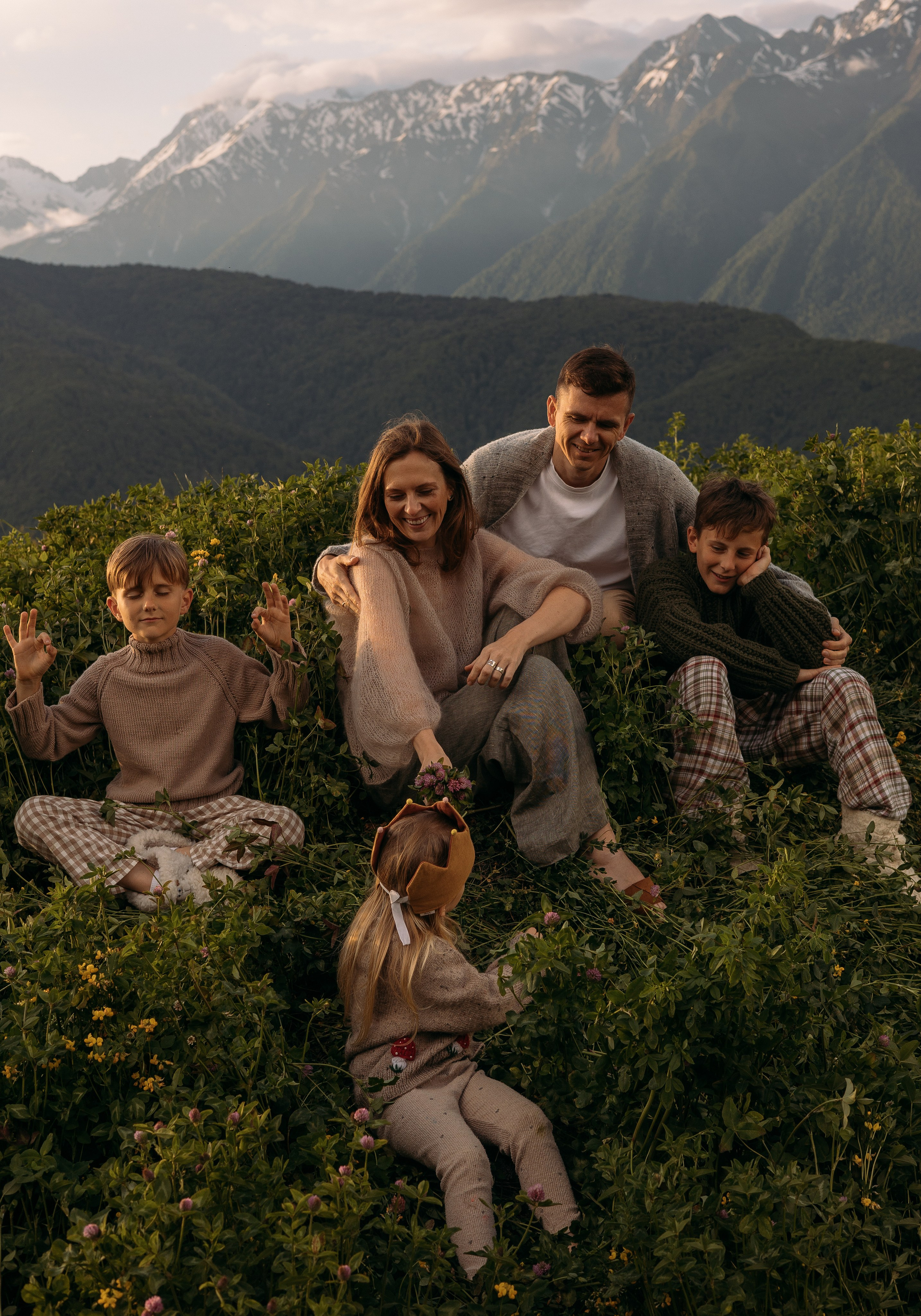 Юлия, Сергей, Остап, Степа и Ева. Семейный фотограф Александра Тарасова