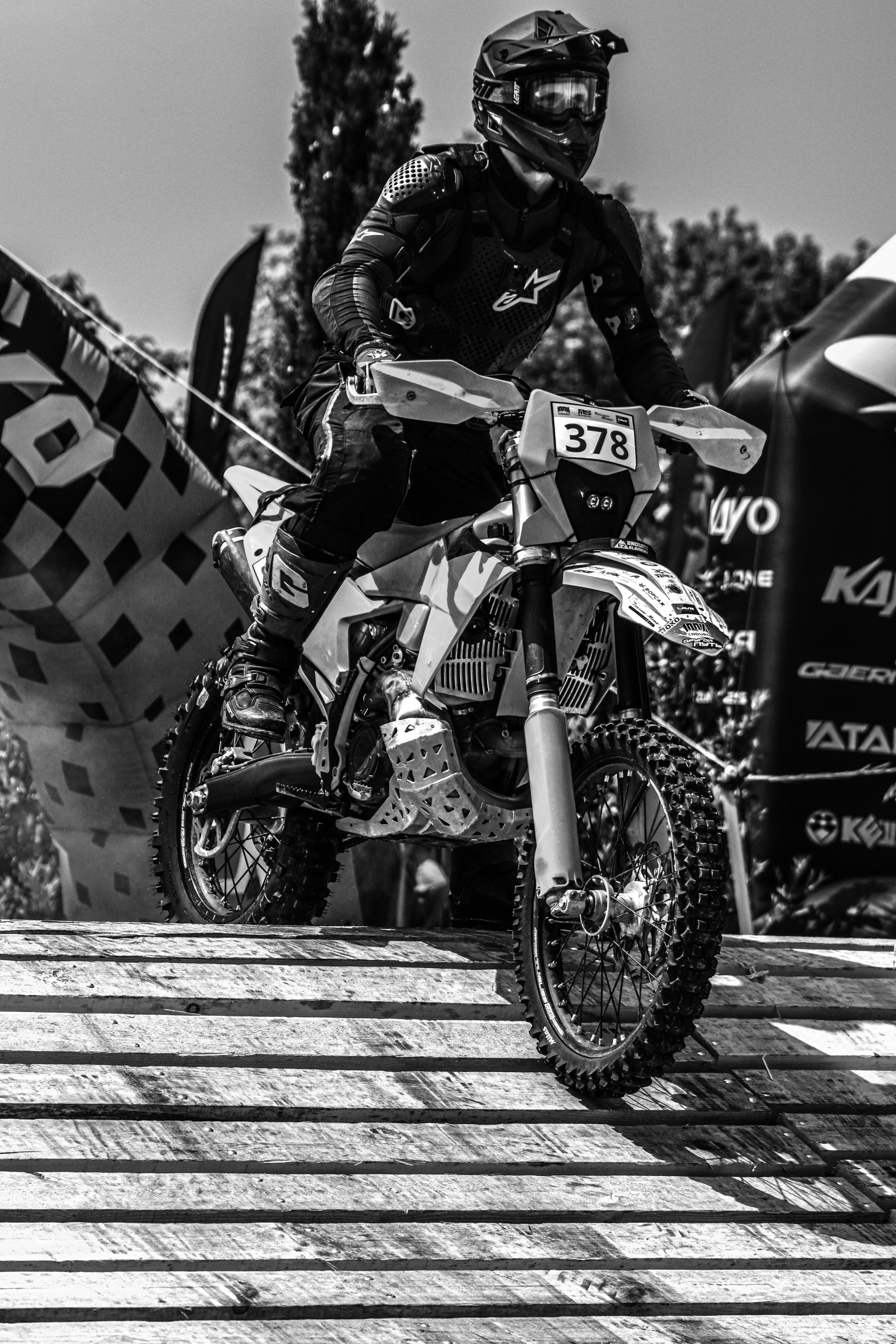 Enduro. Ivaladimirovna1995.wfolio.pro