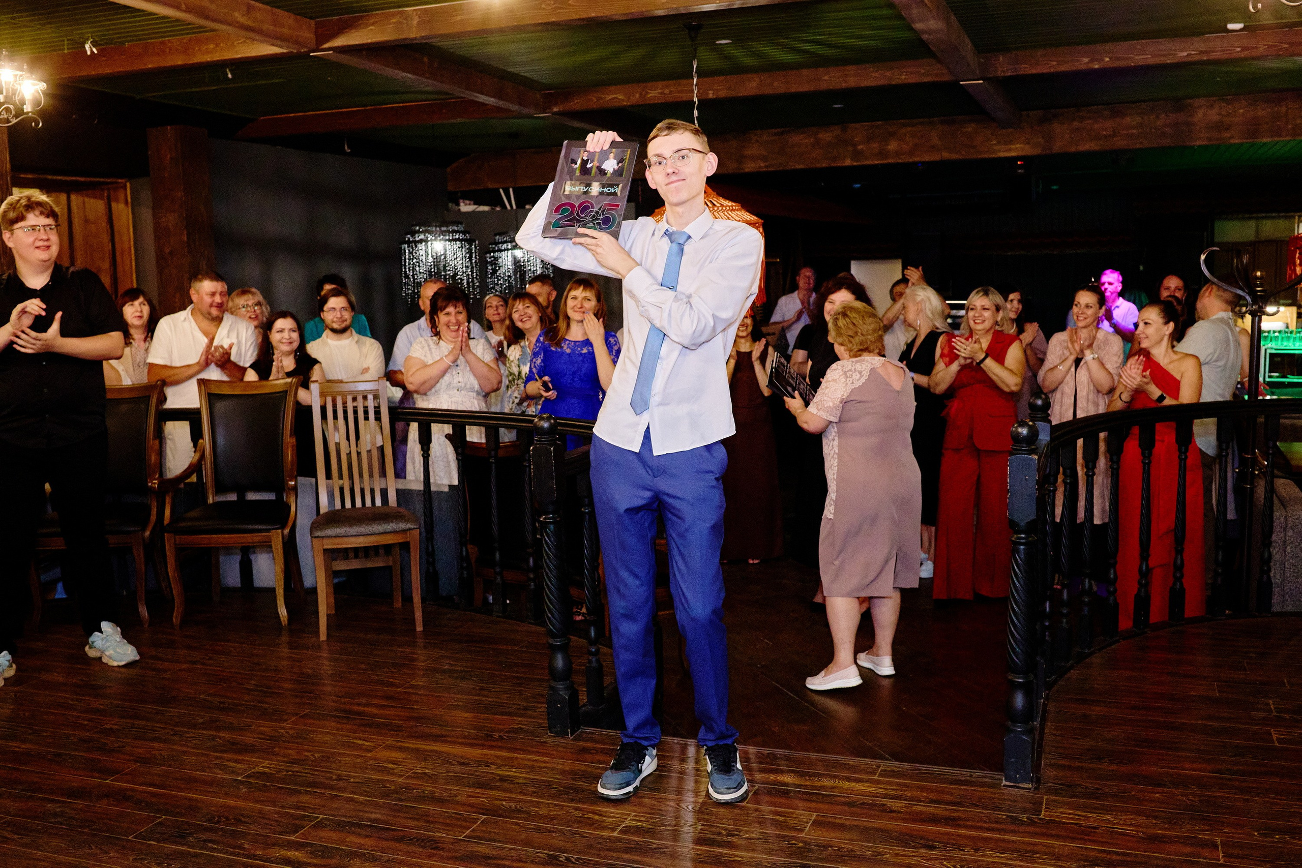 Выпускной 35 Сош. Фотограф Выпускные альбомы Таганрог Сергей Коробченко