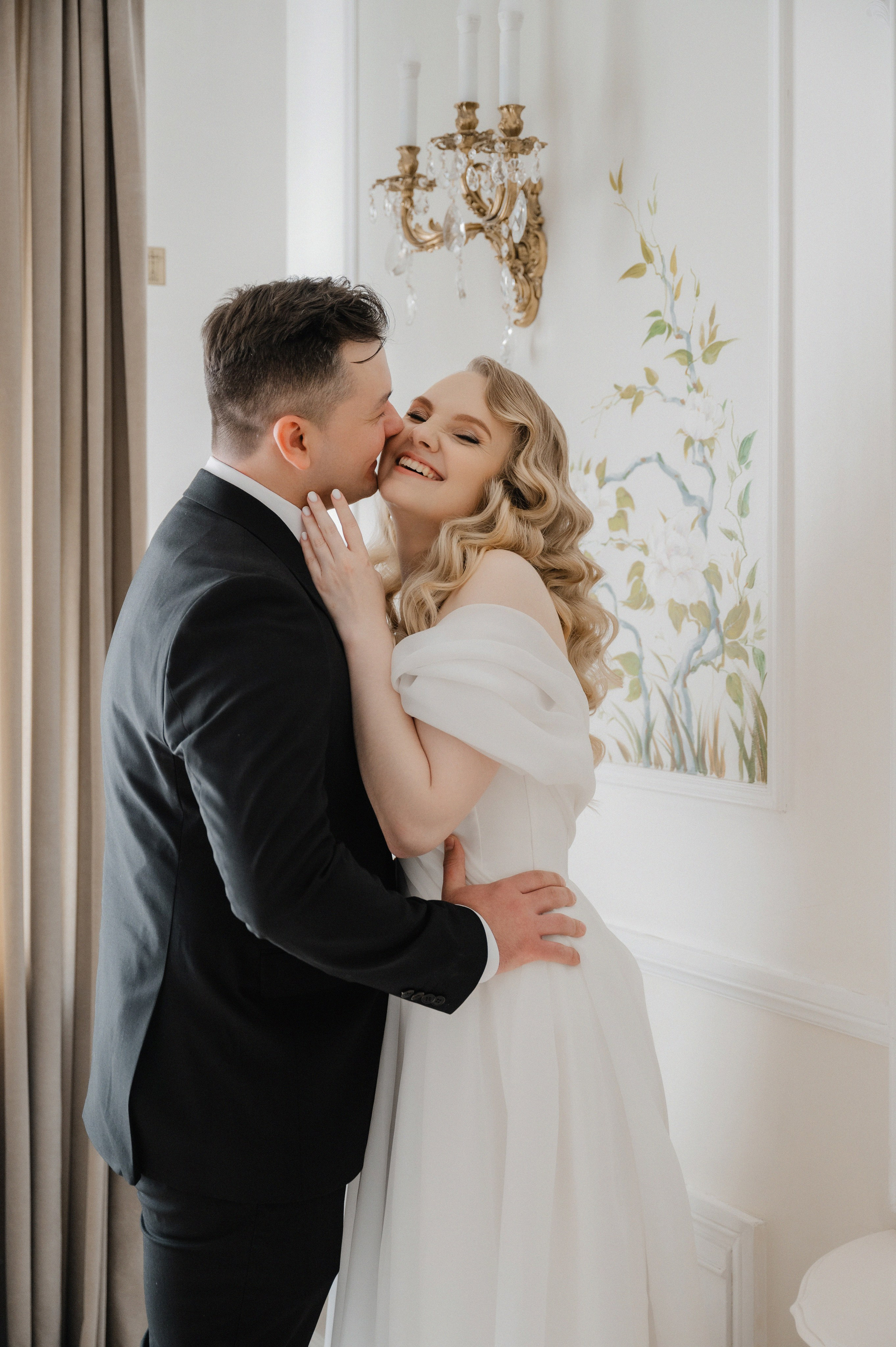 Илья и Ольга.Кусково. Свадебный фотограф Раменское-Москва