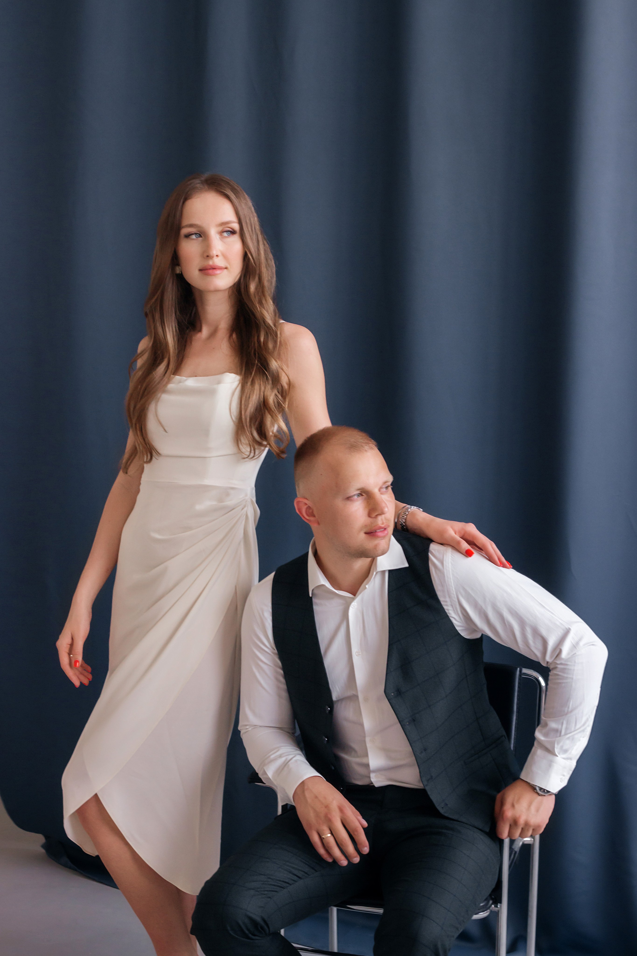 Настя и Сергей. Свадебная фотосессия в фотостудии NARTOV, зал Muza. Свадебный фотограф и фотограф Love-Store в Нижнем Новгороде Анастасия