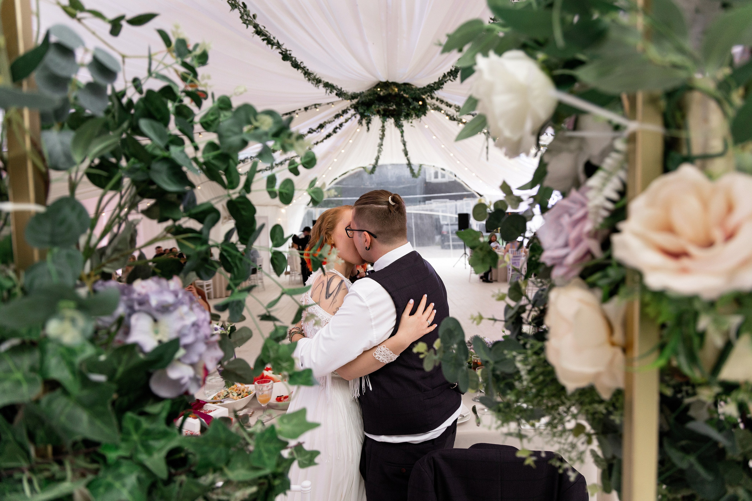 Свадебная церемония у воды. Свадебный фотограф и видеограф в Москве, Виктор Архилюк