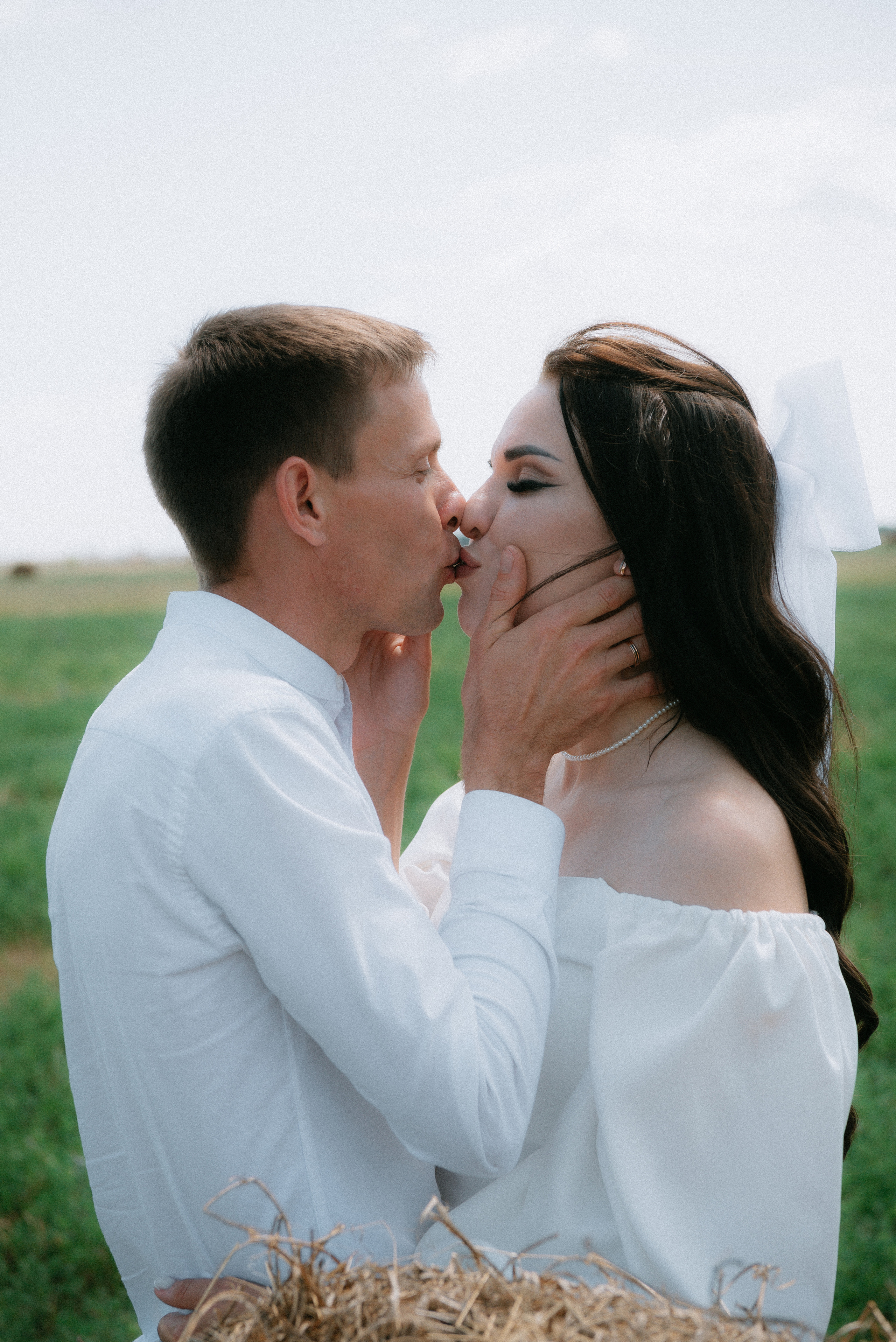 Вова и Юля. Свадебная прогулка. Свадебный и семейный фотограф Волгоград Анастасия Садовникова