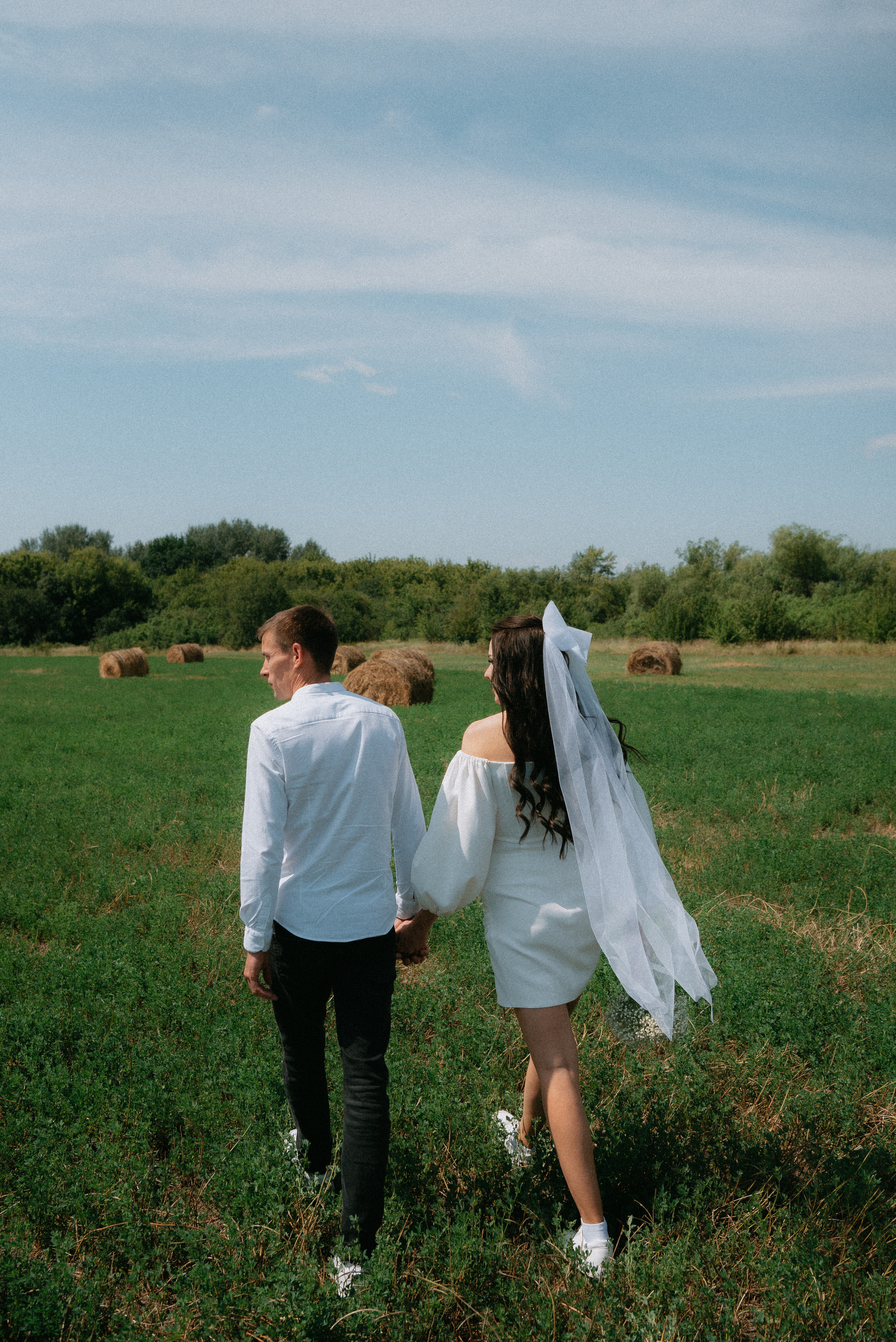 Вова и Юля. Свадебная прогулка. Свадебный и семейный фотограф Волгоград Анастасия Садовникова