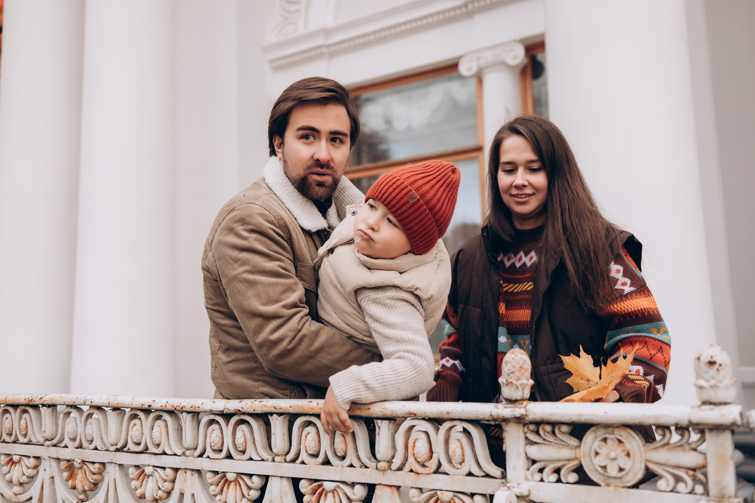 Осенняя семейная фотосессия в парке ЦПКиО им. Кирова на Елагином острове. Семейный и детский фотограф в Санкт-Петербурге Павлова Елена