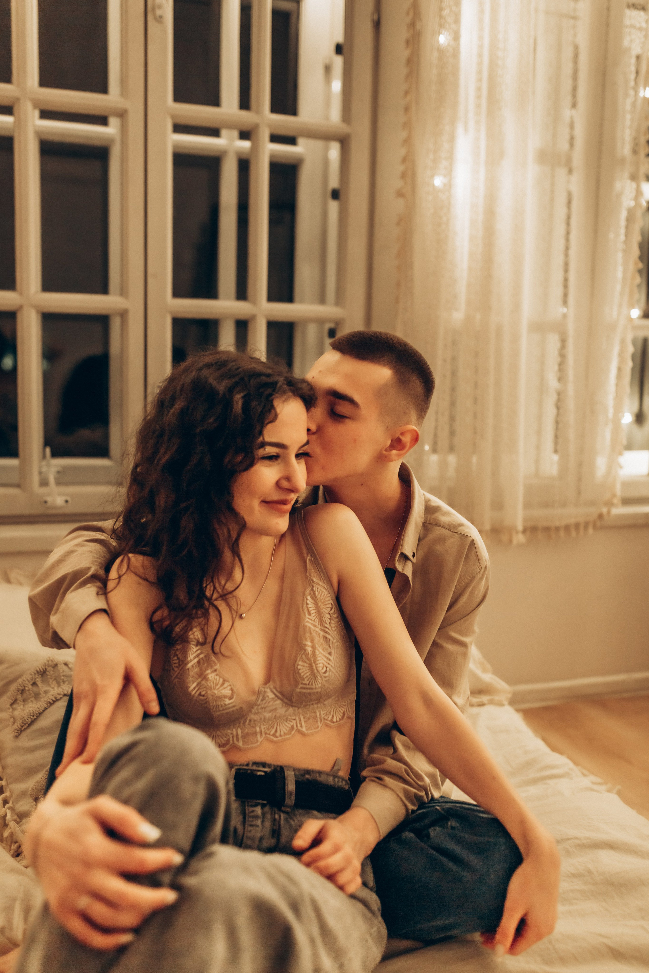 LoveStory Никита и Лиза в студии. Фотограф Санкт-Петербург Князева Елизавета