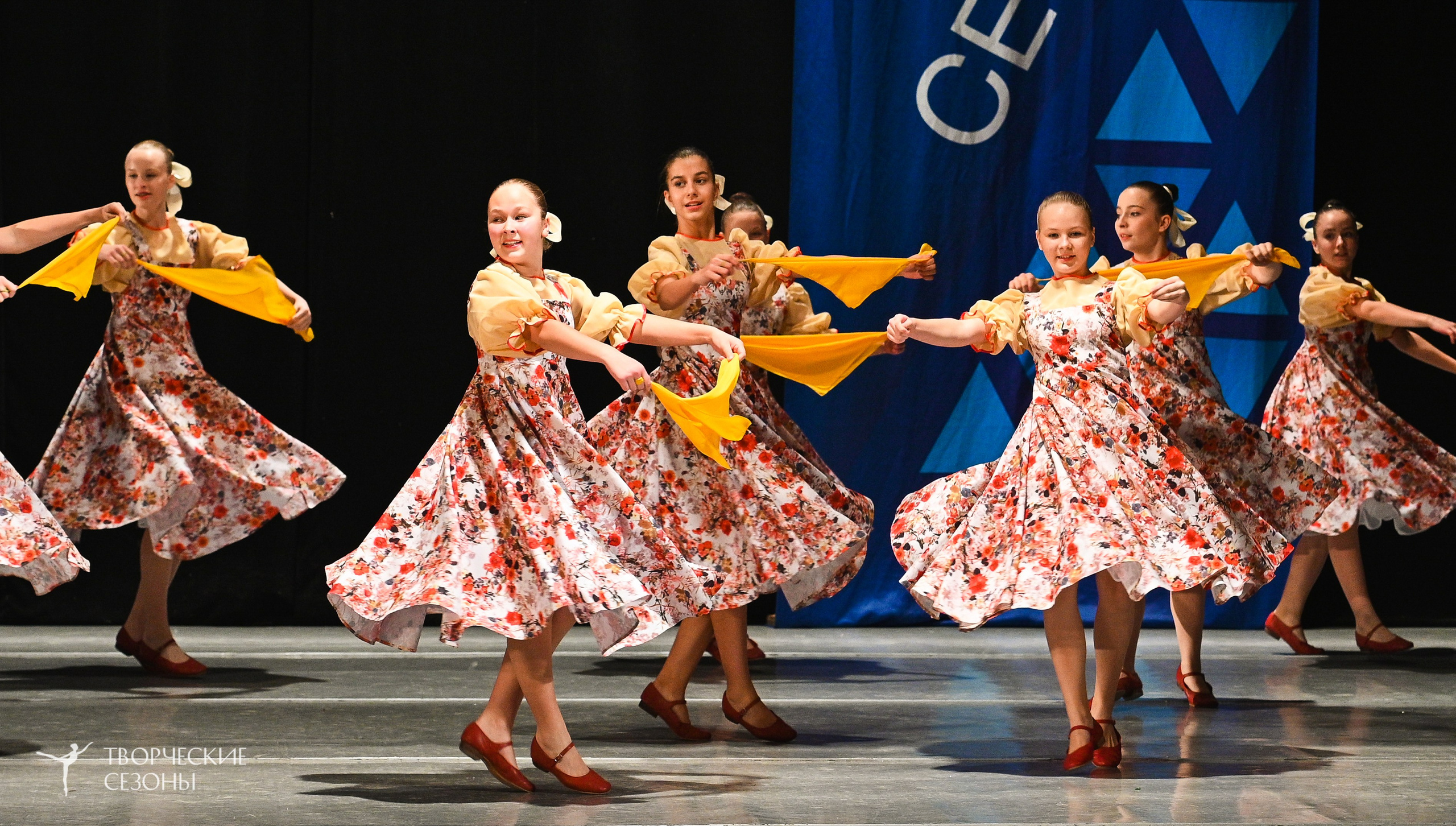 22.11.2025 IV Всероссийский хореографический фестиваль «Россия танцует на Волге». Медиастудия Фото Концепт