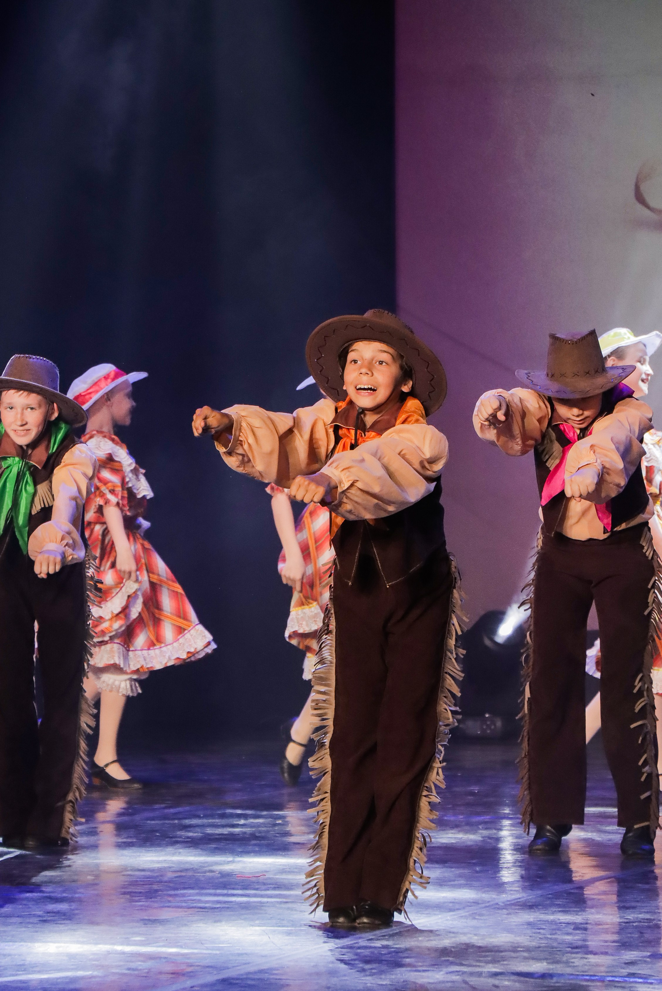 01.06.2024 Фестиваль-конкурс «Мир под названием — Искусство танца» г. Кострома. Медиастудия Фото Концепт