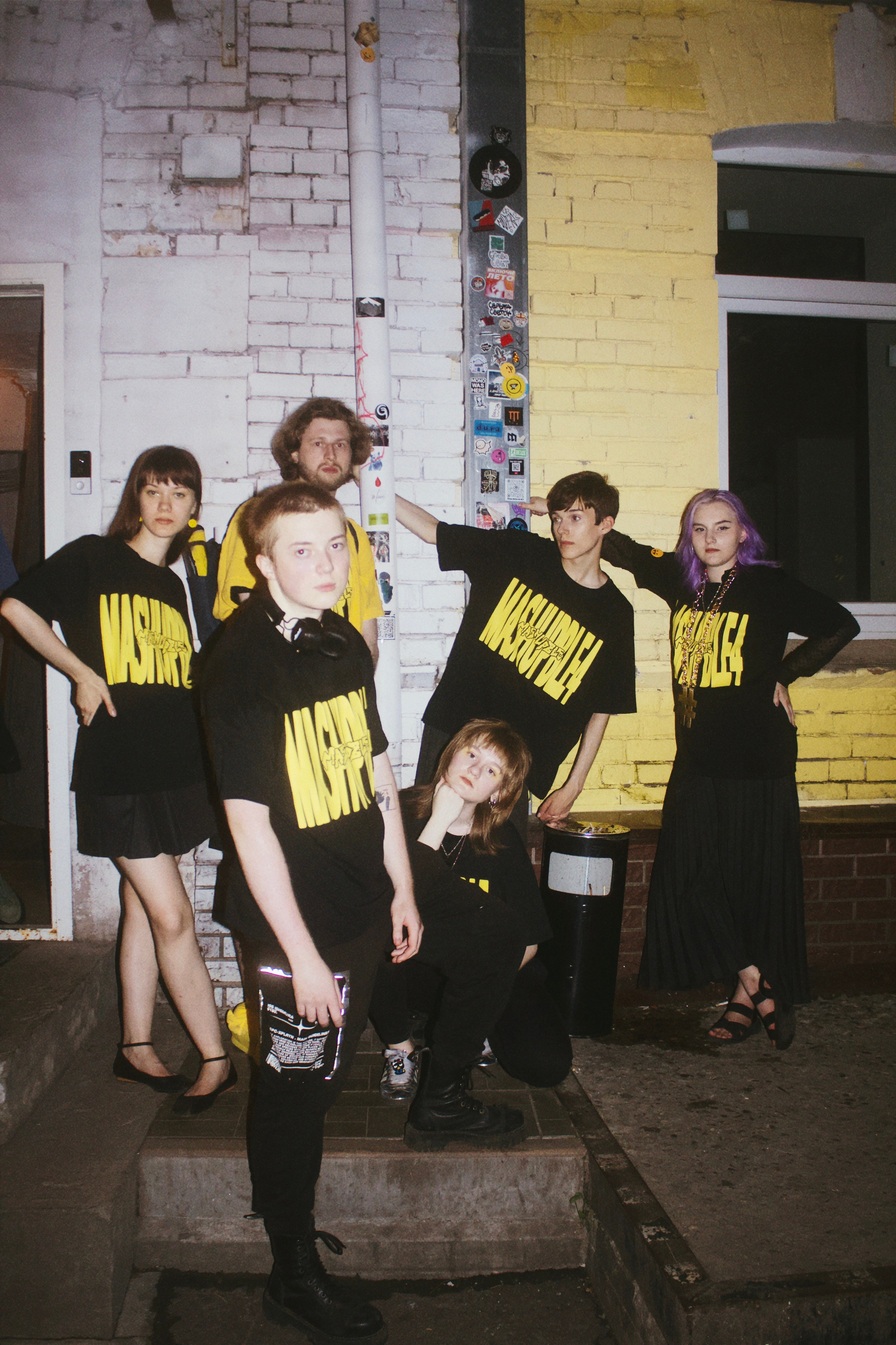 Съемка мерча MASHUPBLE. Концертный и портретный фотограф в Москве Соня Спросонья