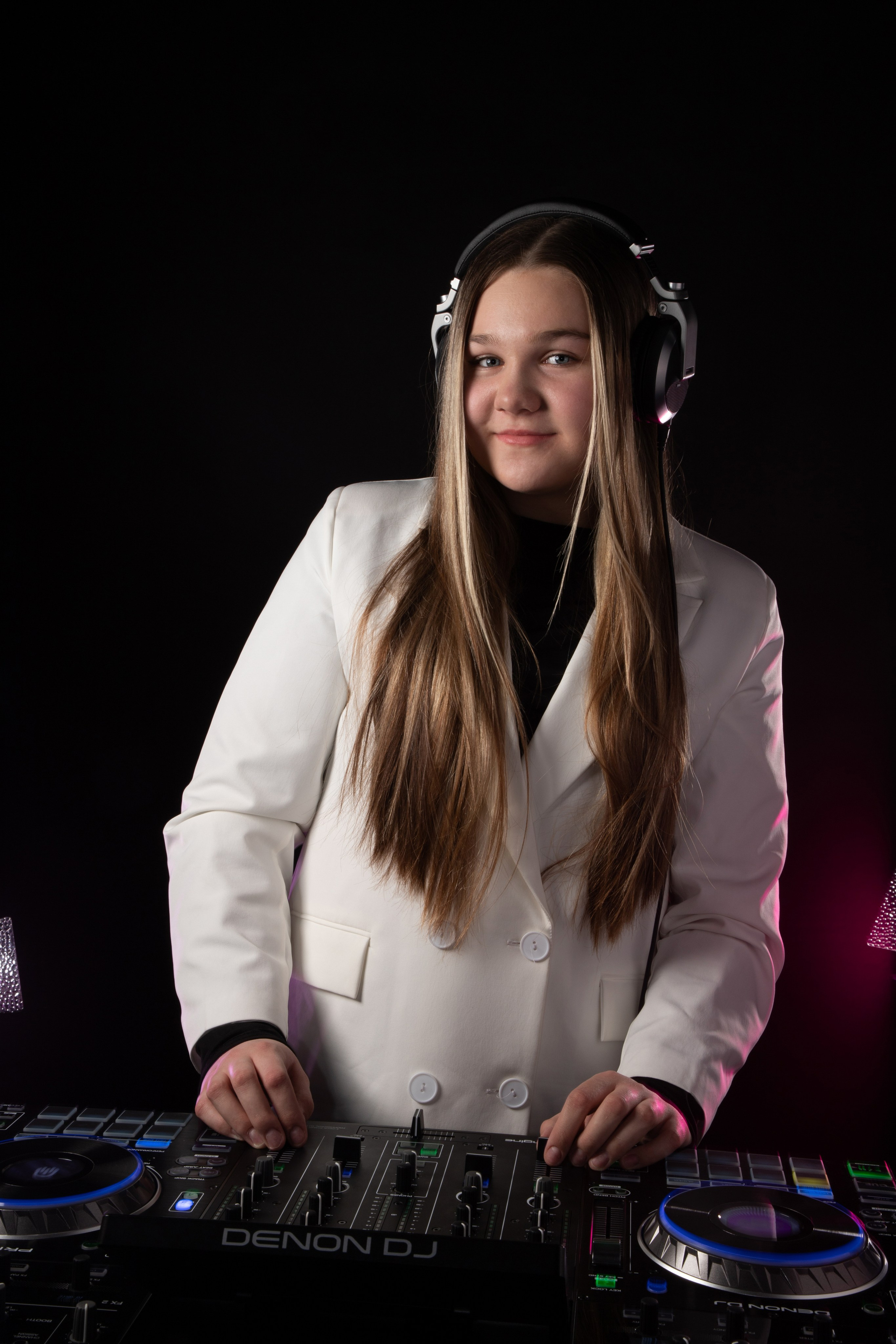 DJs. Репортажный и свадебный фотограф в Курске Борис Захарчук