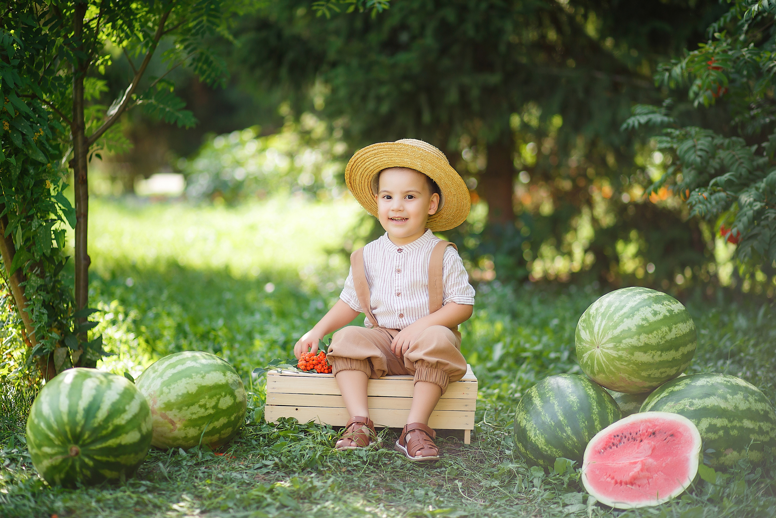 Детская фотосессия с арбузами. Семейный и детский фотограф в Стерлитамаке Разина Рахмангулова