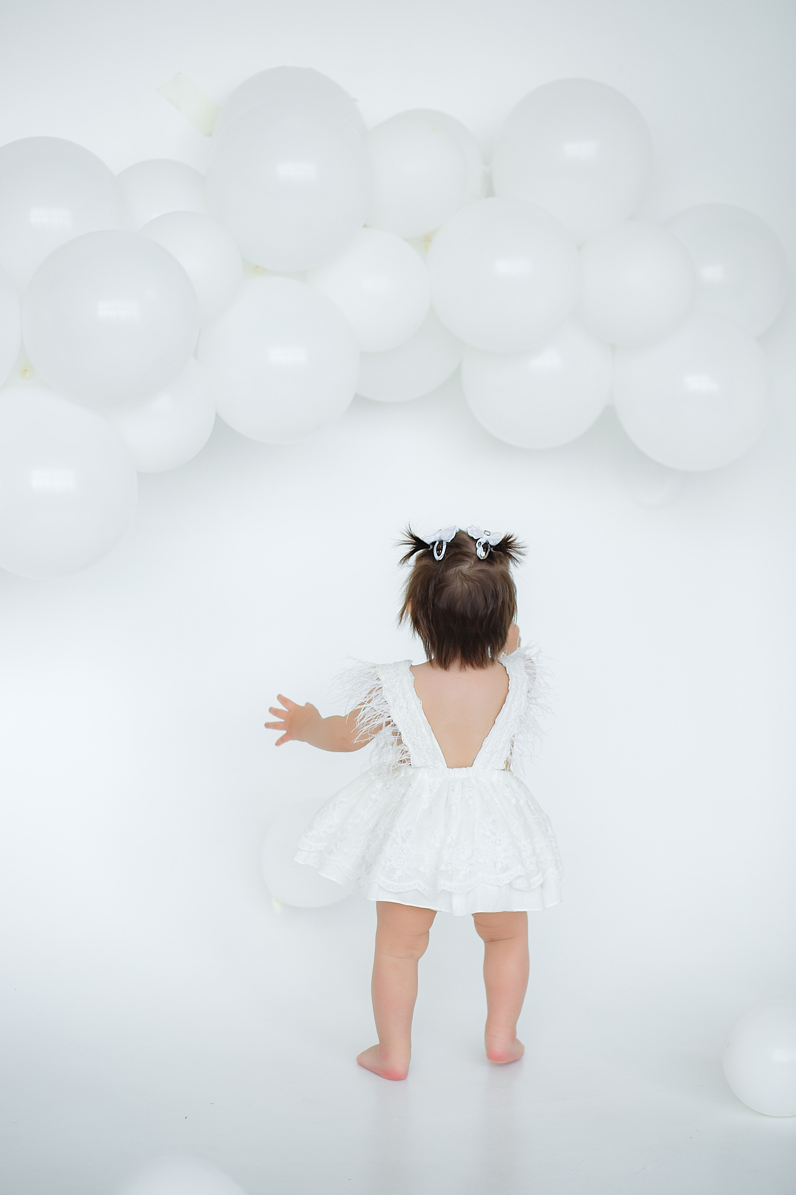 Детская фотосессия с шарами в студии. Семейный и детский фотограф в Стерлитамаке Разина Рахмангулова