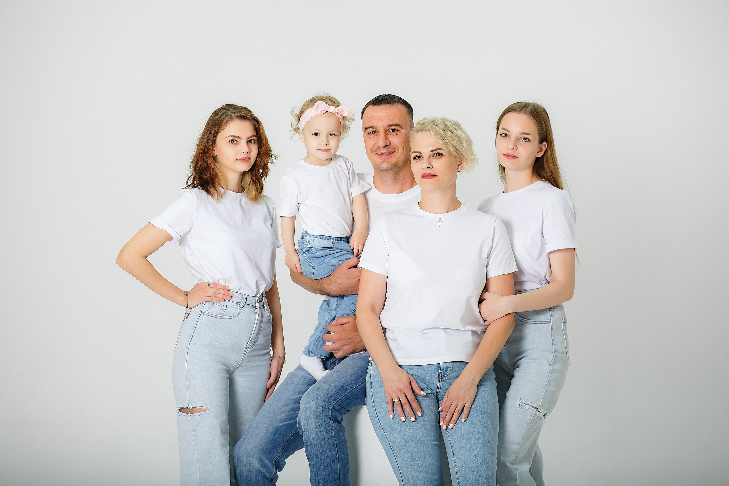 Семейный трендовый портрет. Семейный и детский фотограф в Стерлитамаке Разина Рахмангулова