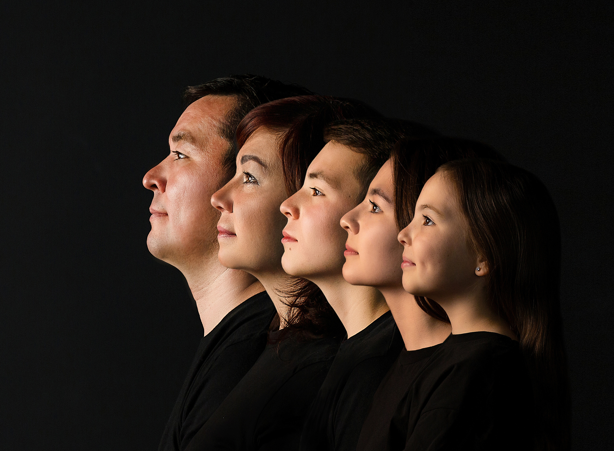 Семейный трендовый портрет. Семейный и детский фотограф в Стерлитамаке Разина Рахмангулова