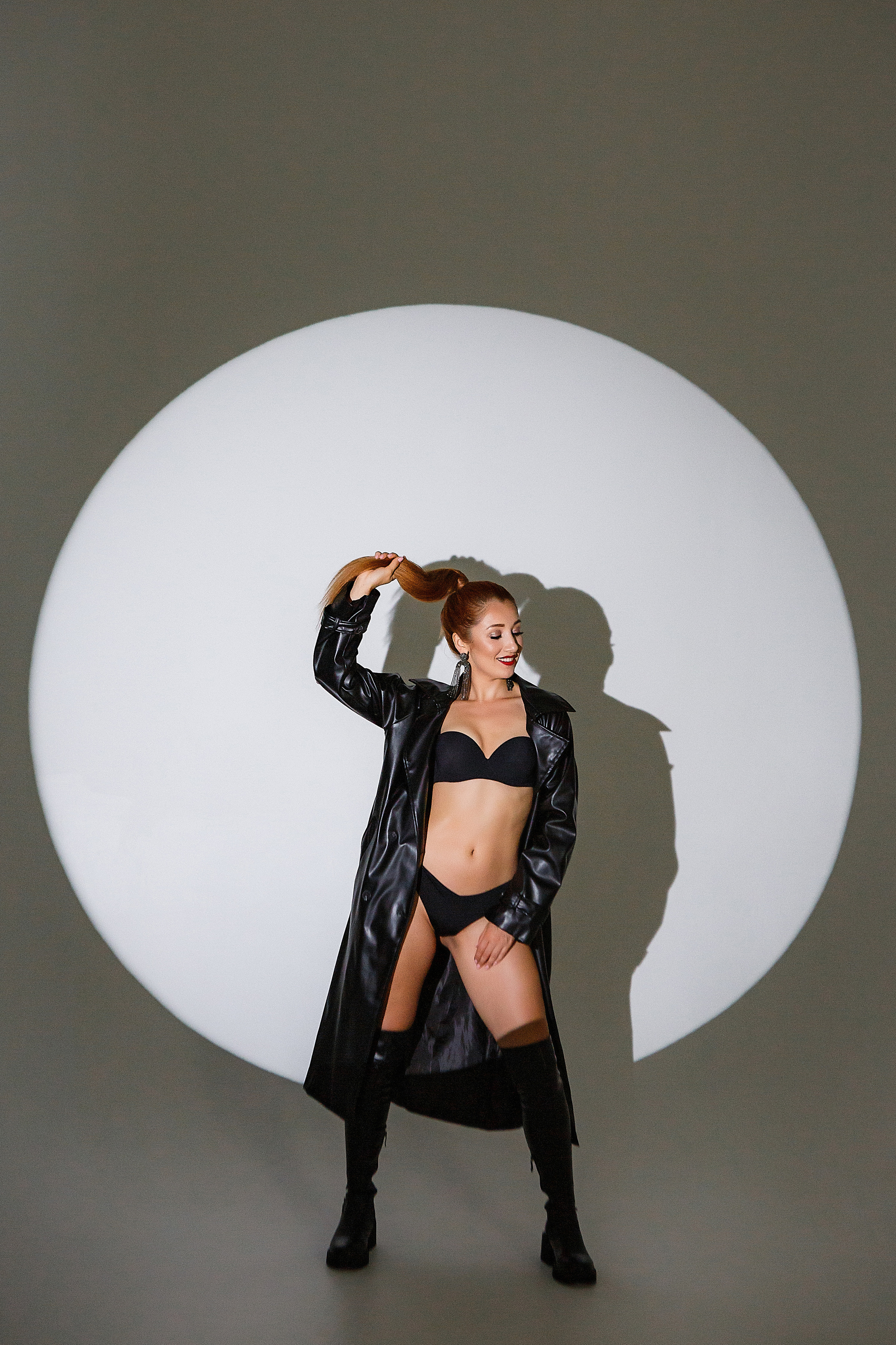 Женская фотосессия в студии. Семейный и детский фотограф в Стерлитамаке Разина Рахмангулова