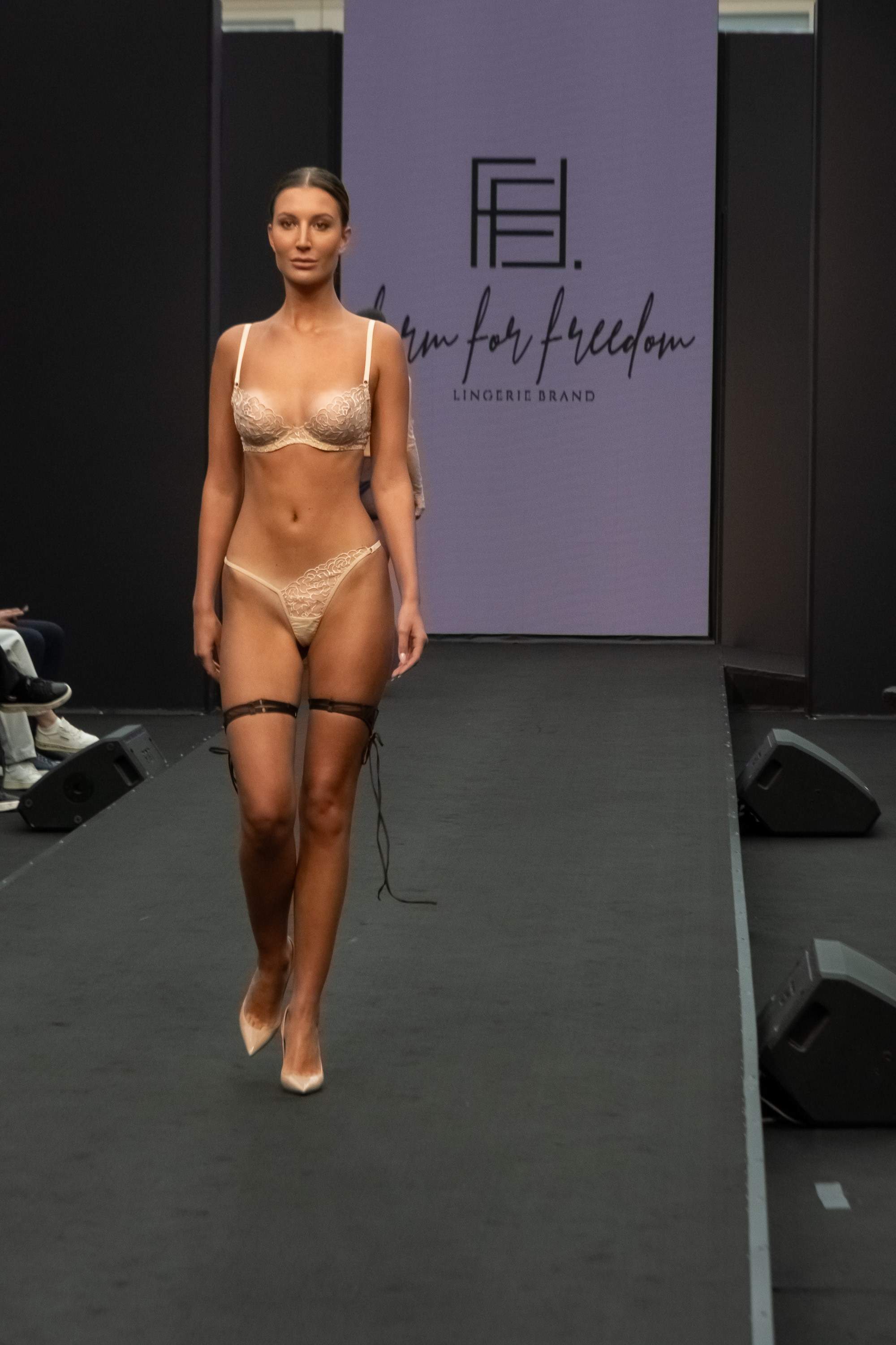 FASION STYLE 2025 ВЕСНА. Фёдор Карпов — профессиональный фотограф, работаю в Москве и области