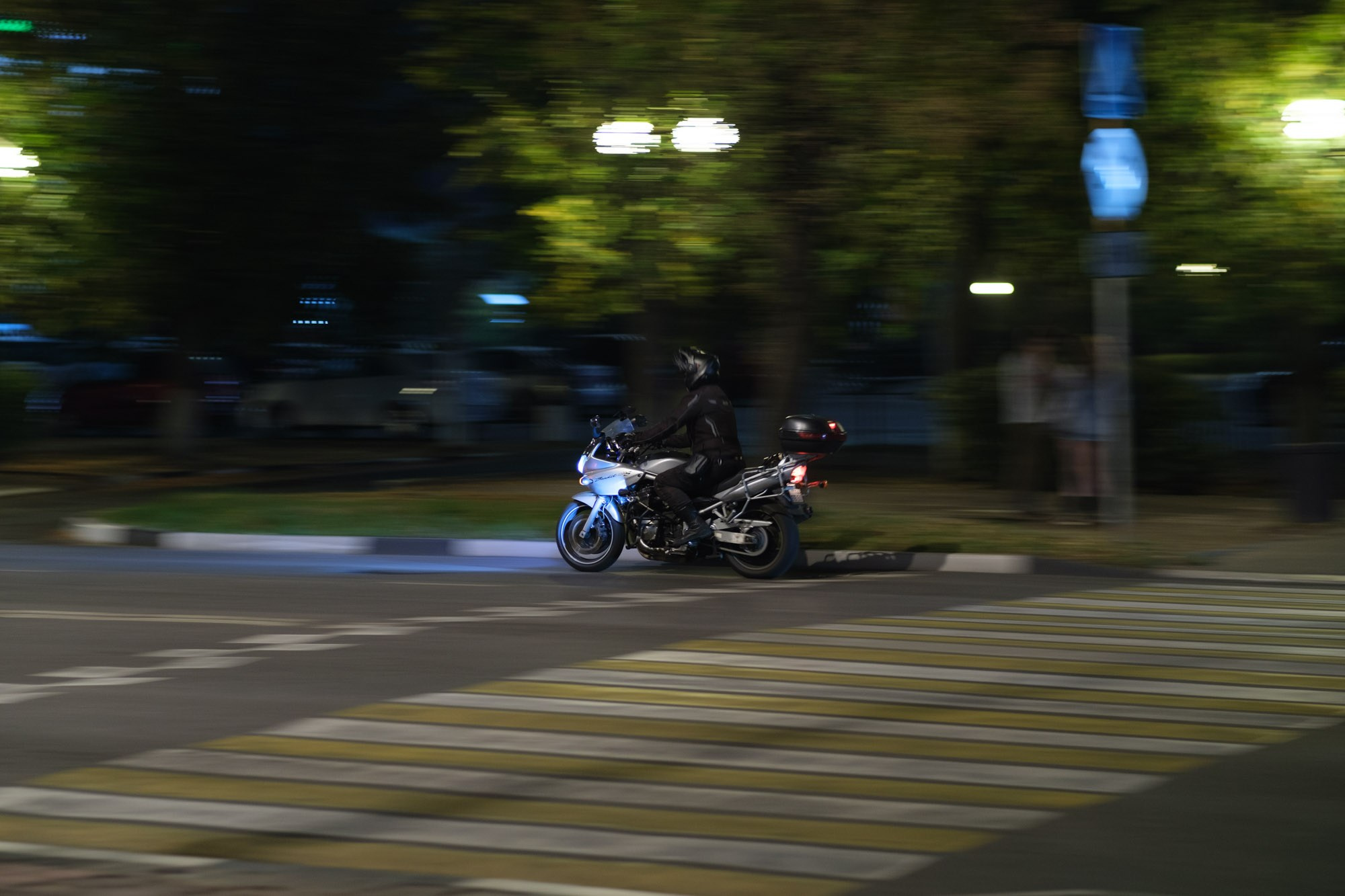 Ночная жизнь. Фёдор Карпов — профессиональный фотограф, работаю в Москве и области