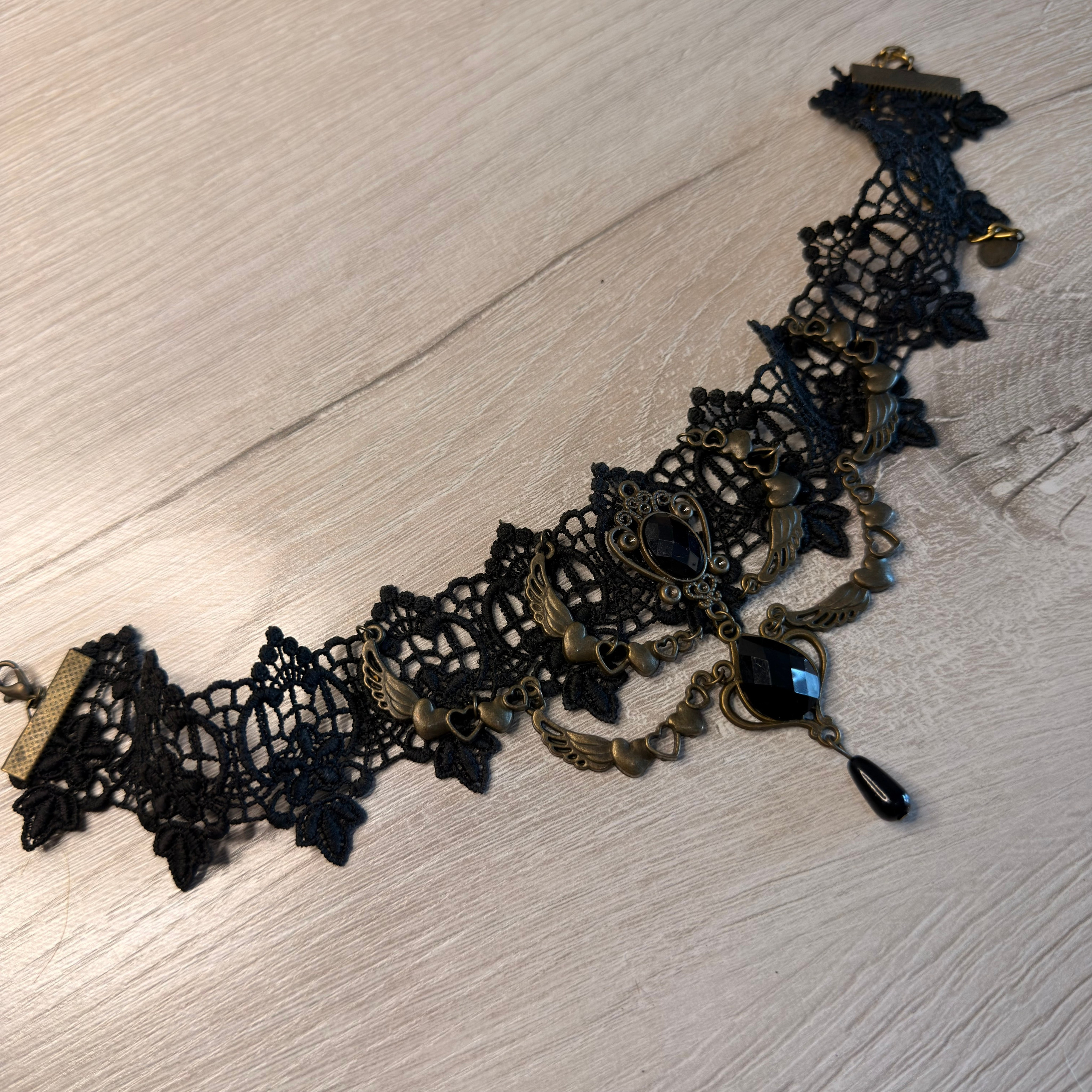 Украшения в аренду. Аренда костюмов, платьев и реквизита для фотосессий на Камчатке