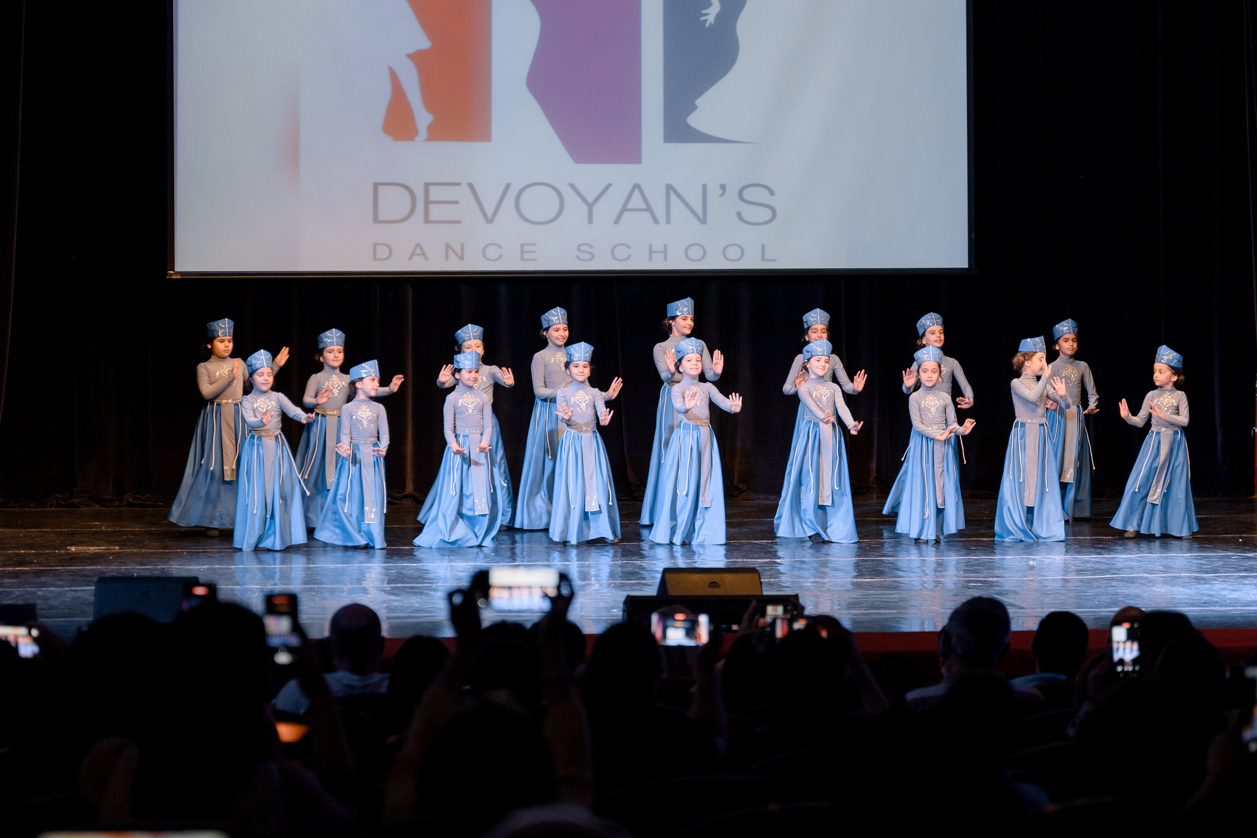 Театр. Главная