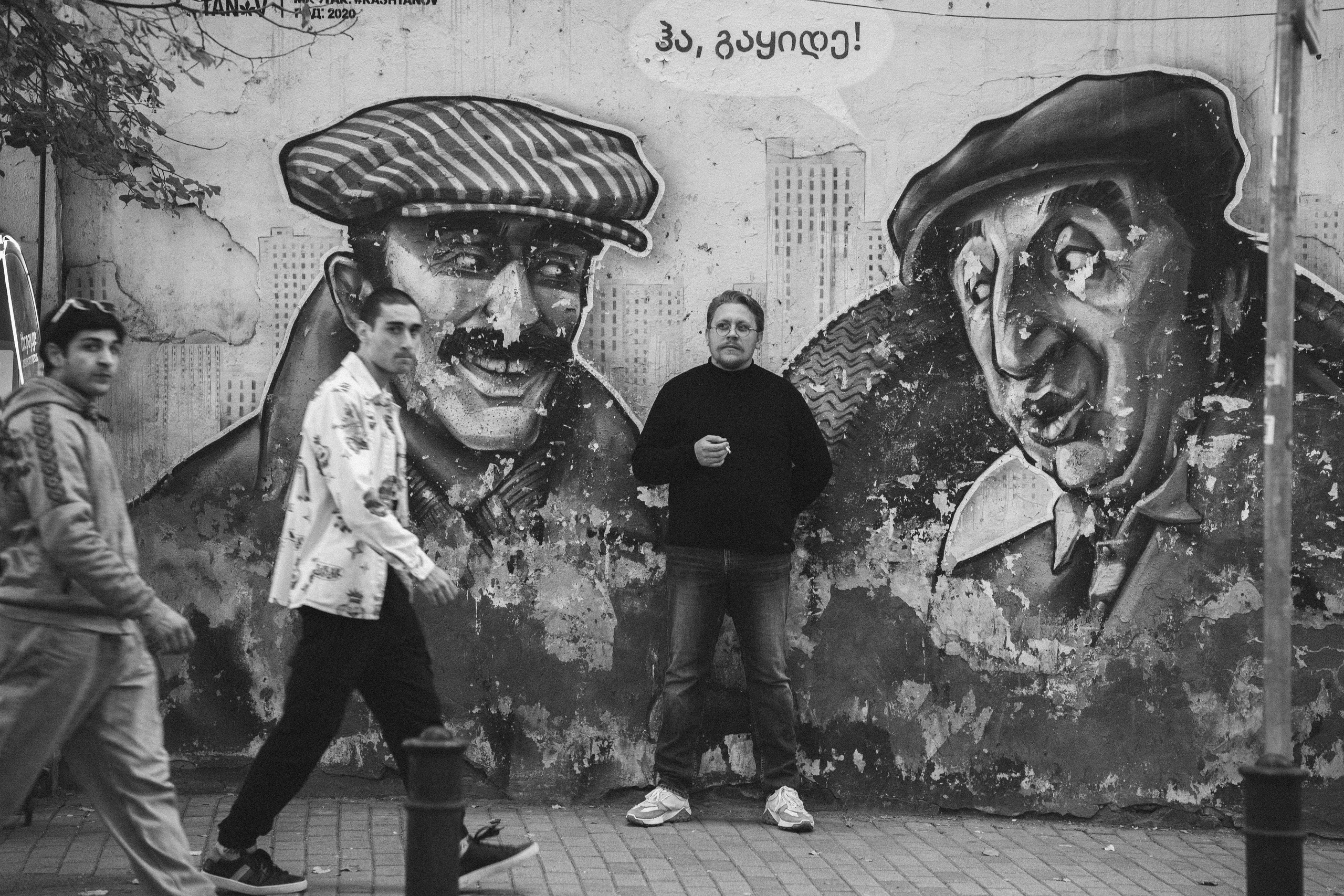 …история о прогулке в старом городе и семье. Марковы: фото, видео, кино и книги