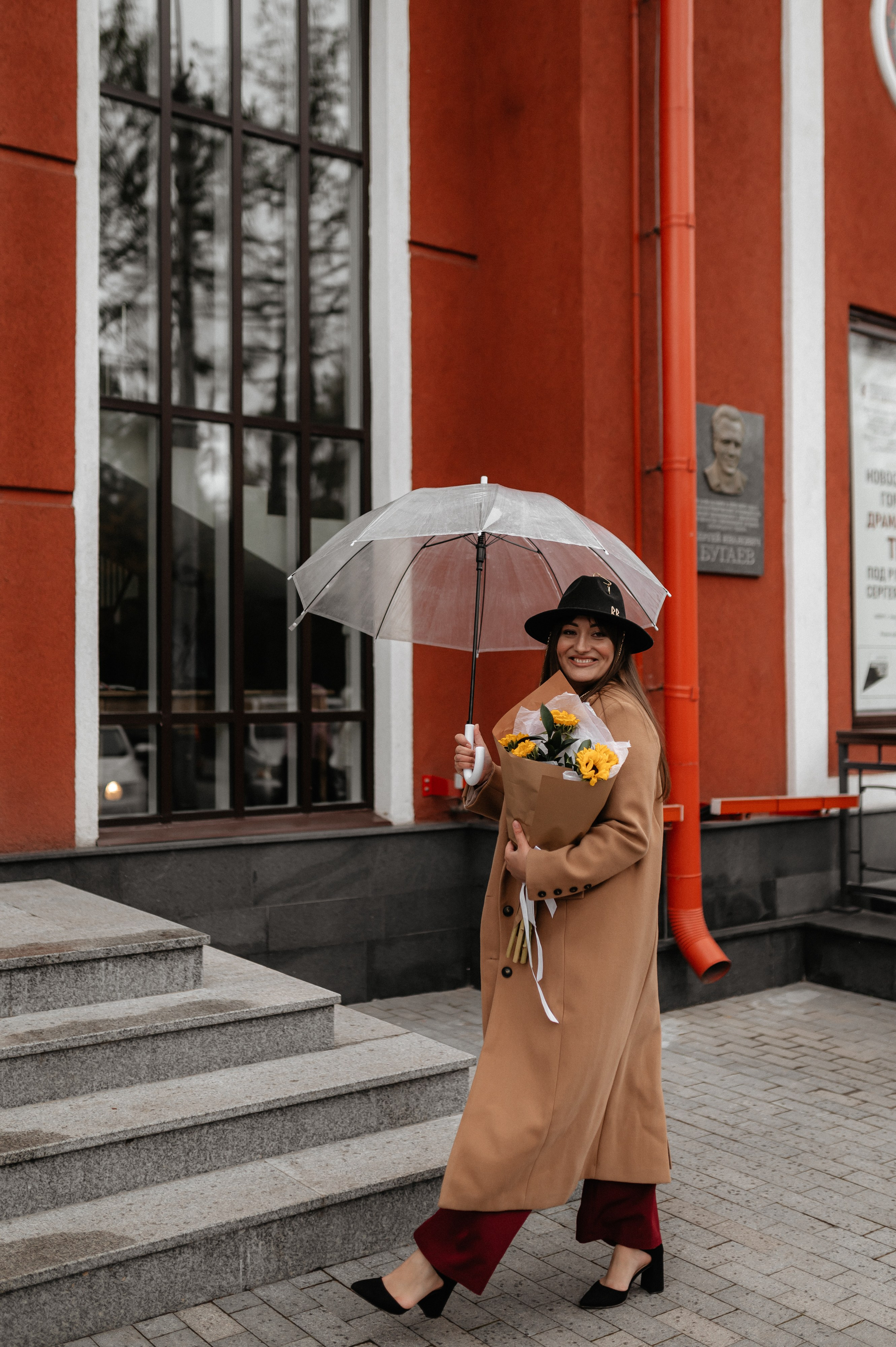 Осенняя прогулка в сквере. Главная