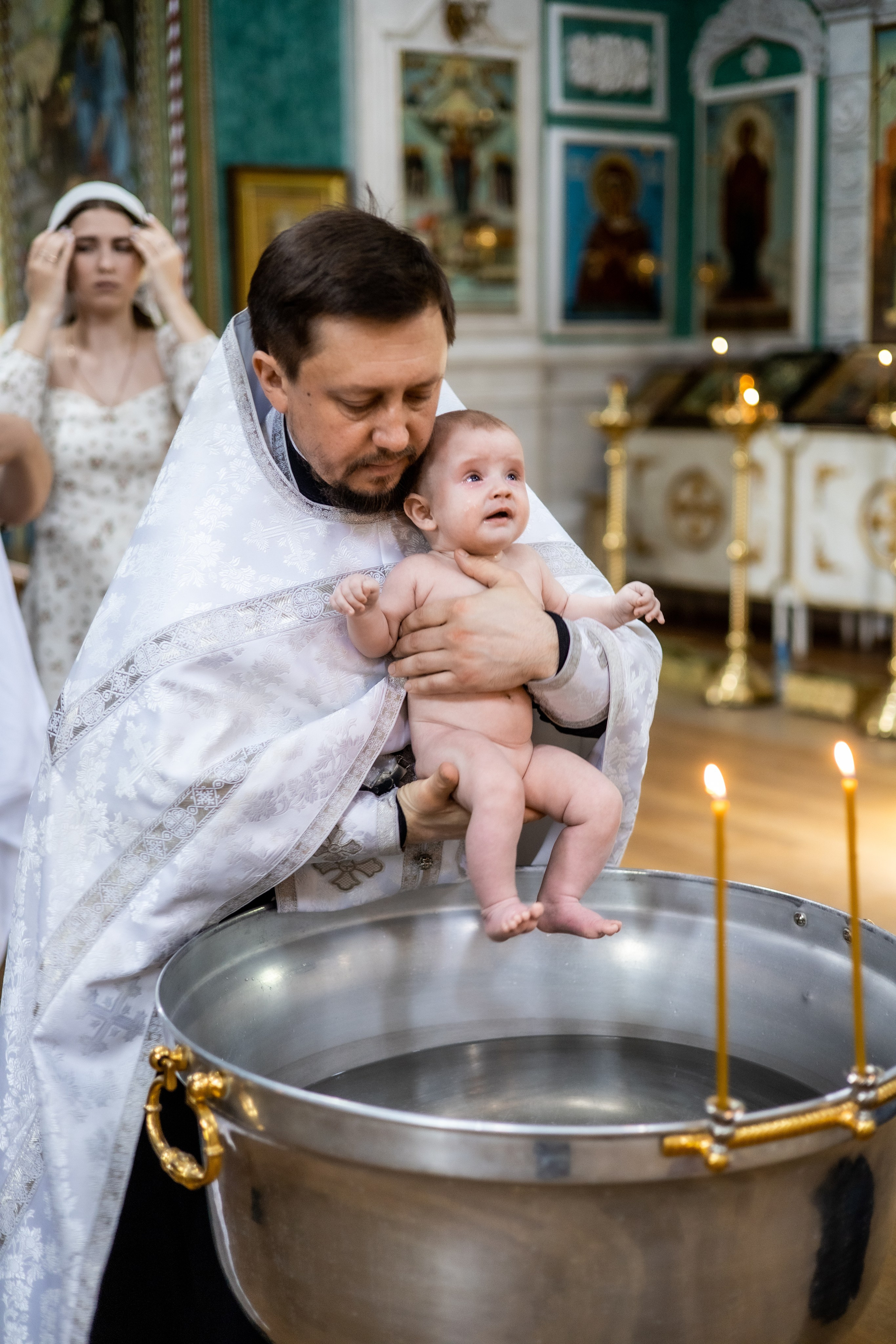 Крещение Ульяны и Вероники. Фотограф Надежда Лукьянова