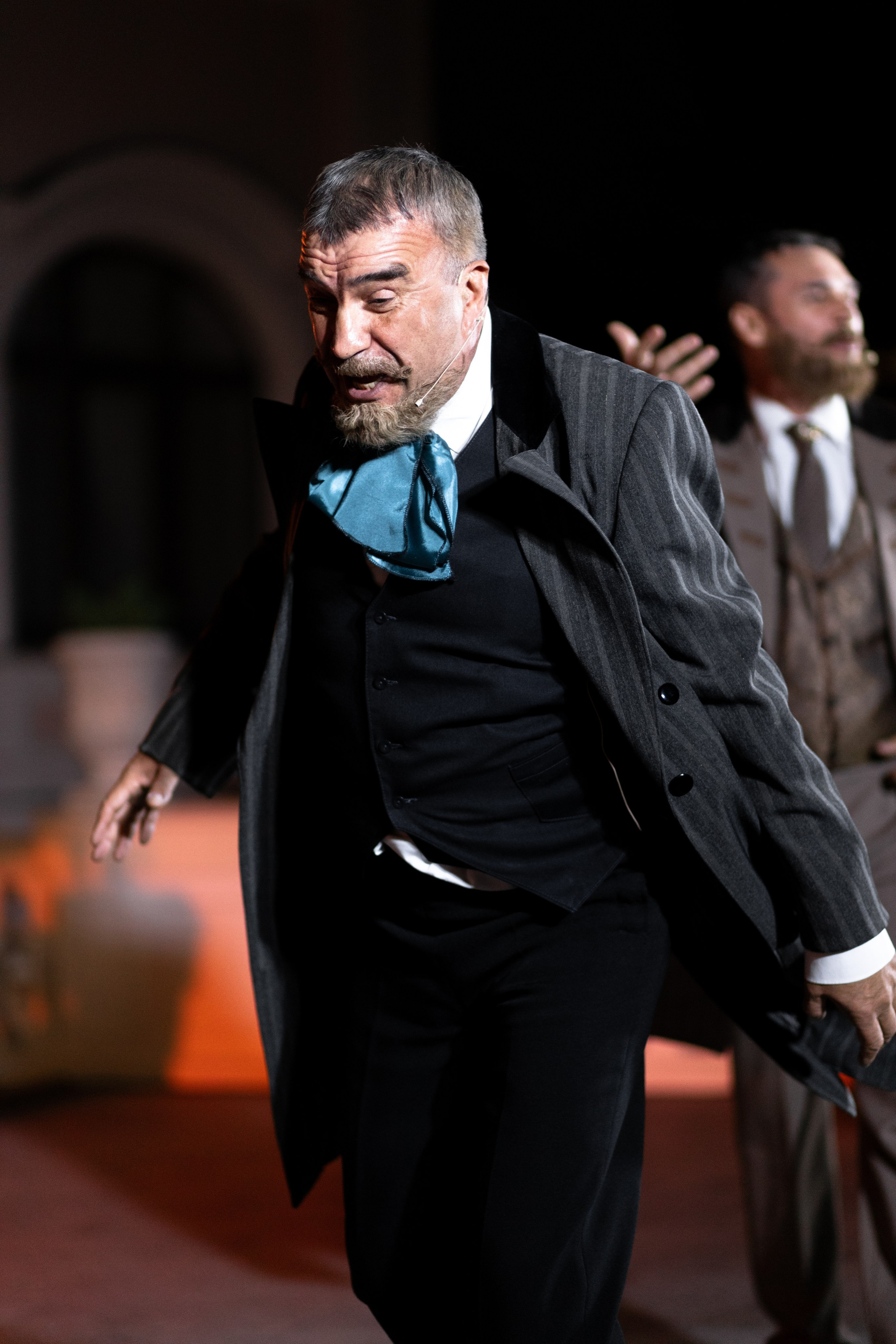 Villa Elena. Дженбаз Павел — фотограф в Ялте