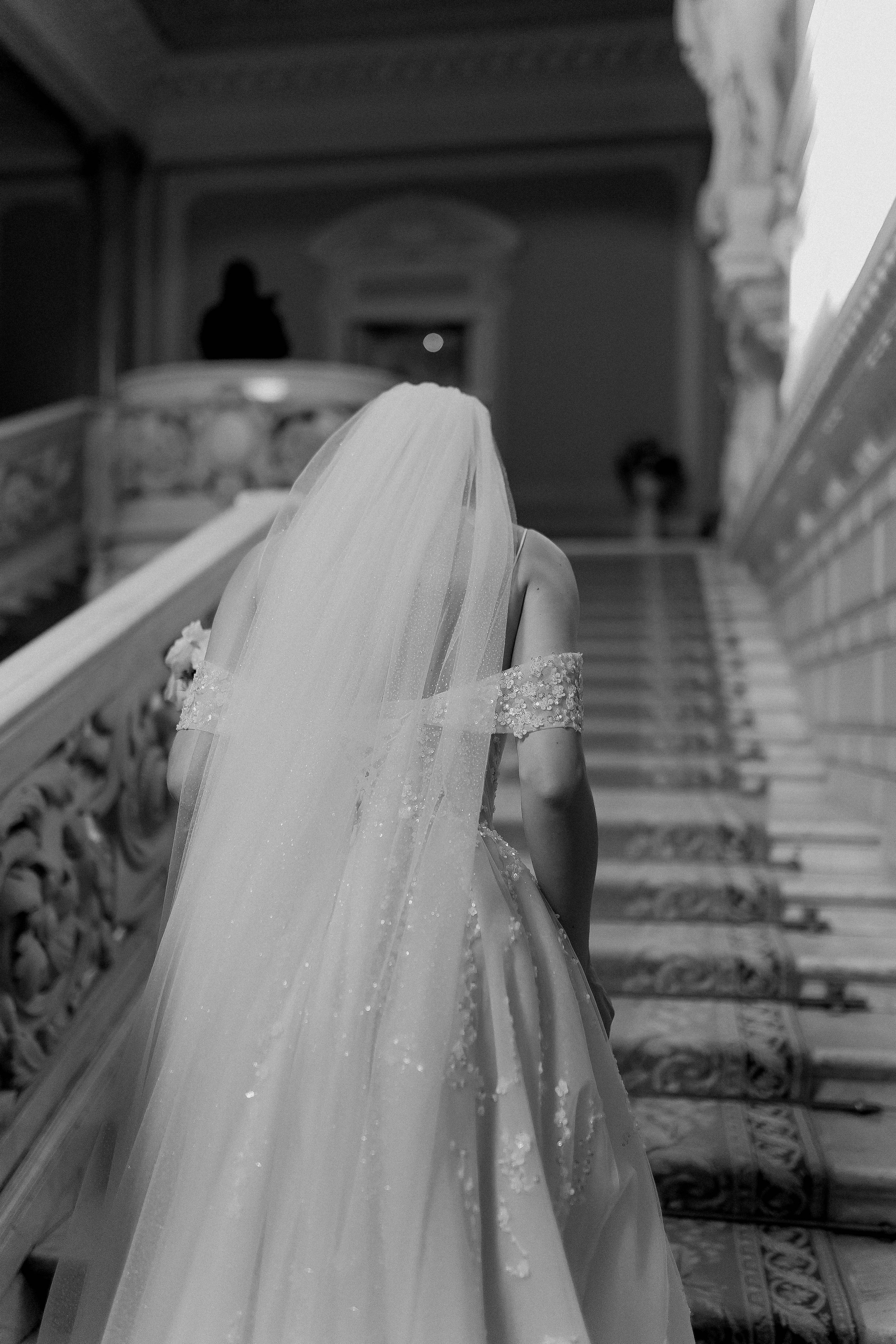 ···. Свадебный фотограф в Санкт-Петербурге Александра Чукавина