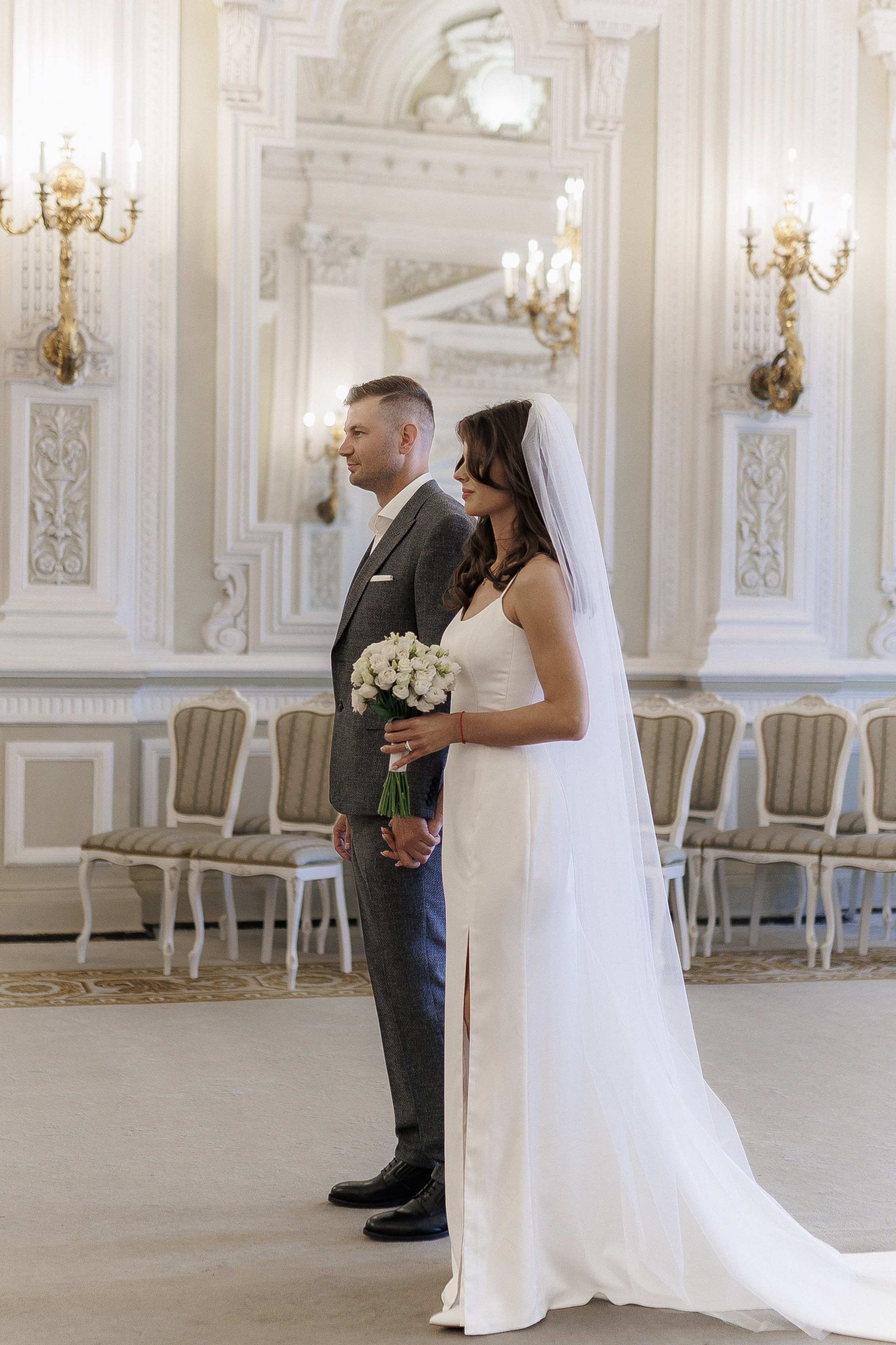 ···. Свадебный фотограф в Санкт-Петербурге Александра Чукавина