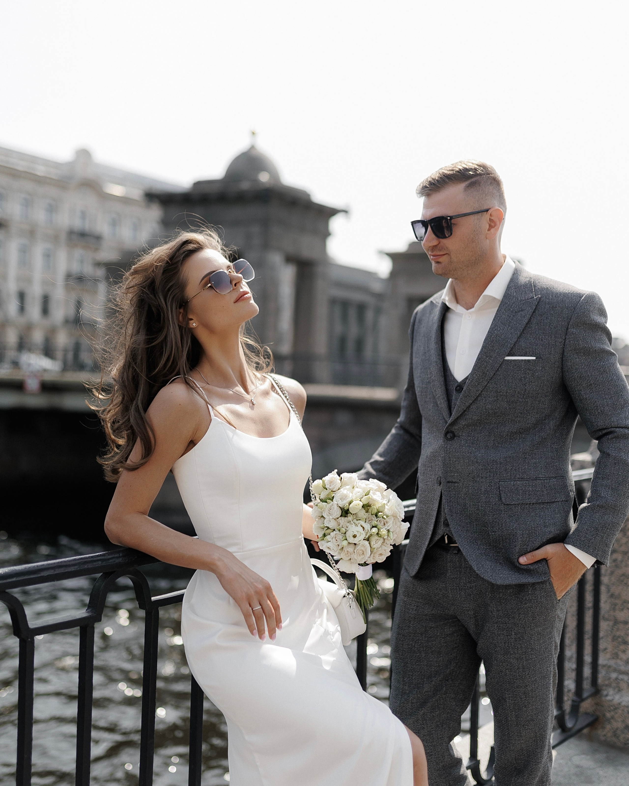 ···. Свадебный фотограф в Санкт-Петербурге Александра Чукавина