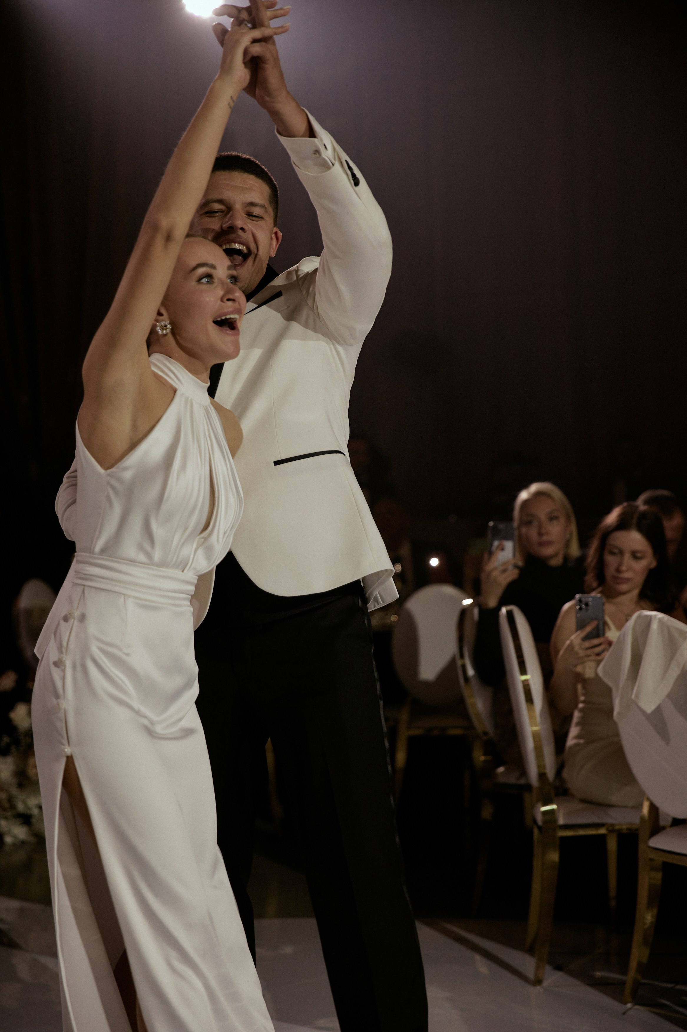 INFINITE LOVE. Дмитрий Мазуркевич: Профессиональный Репортажный Фотограф