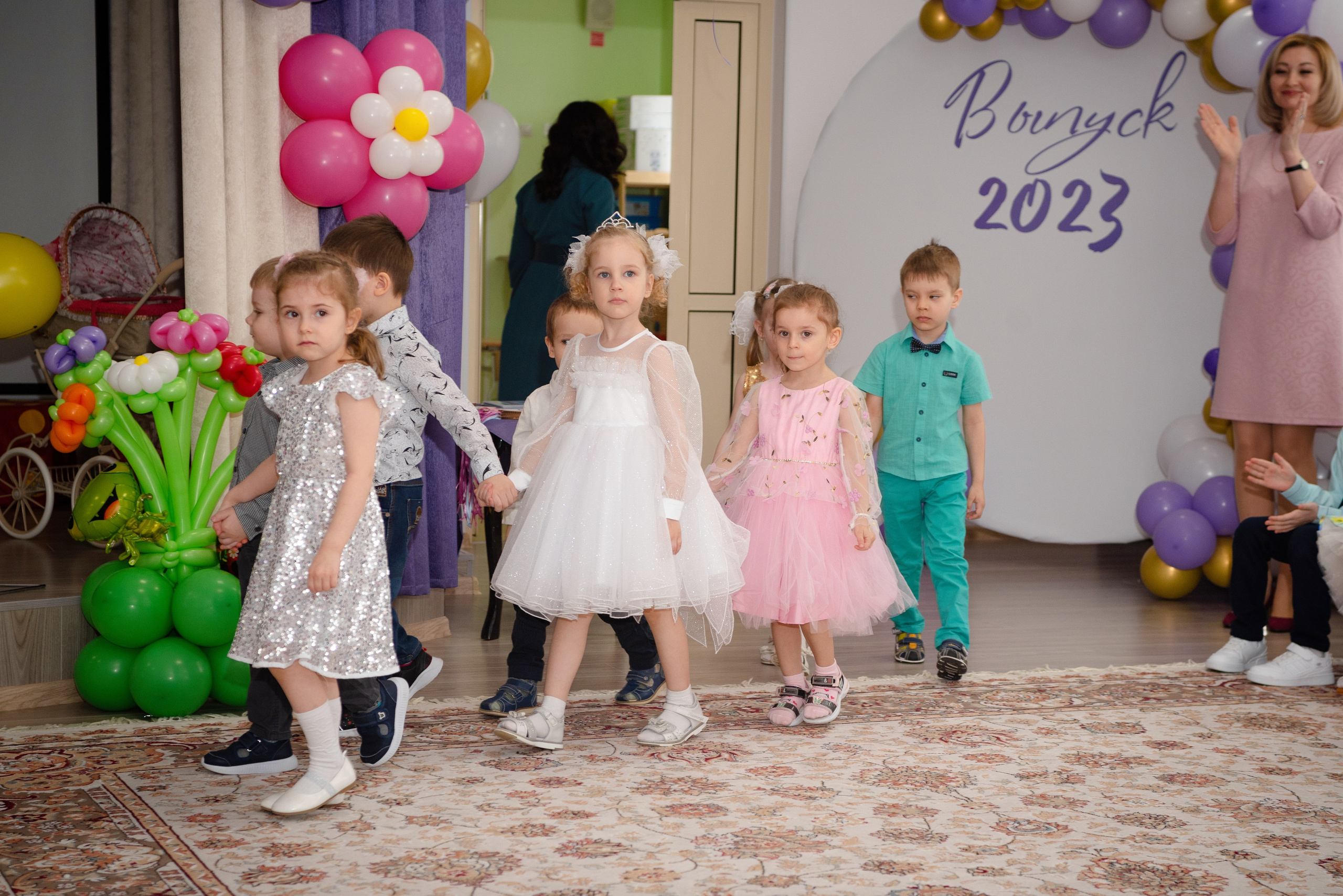 выпускные альбомы Сургут и Нефтеюганск