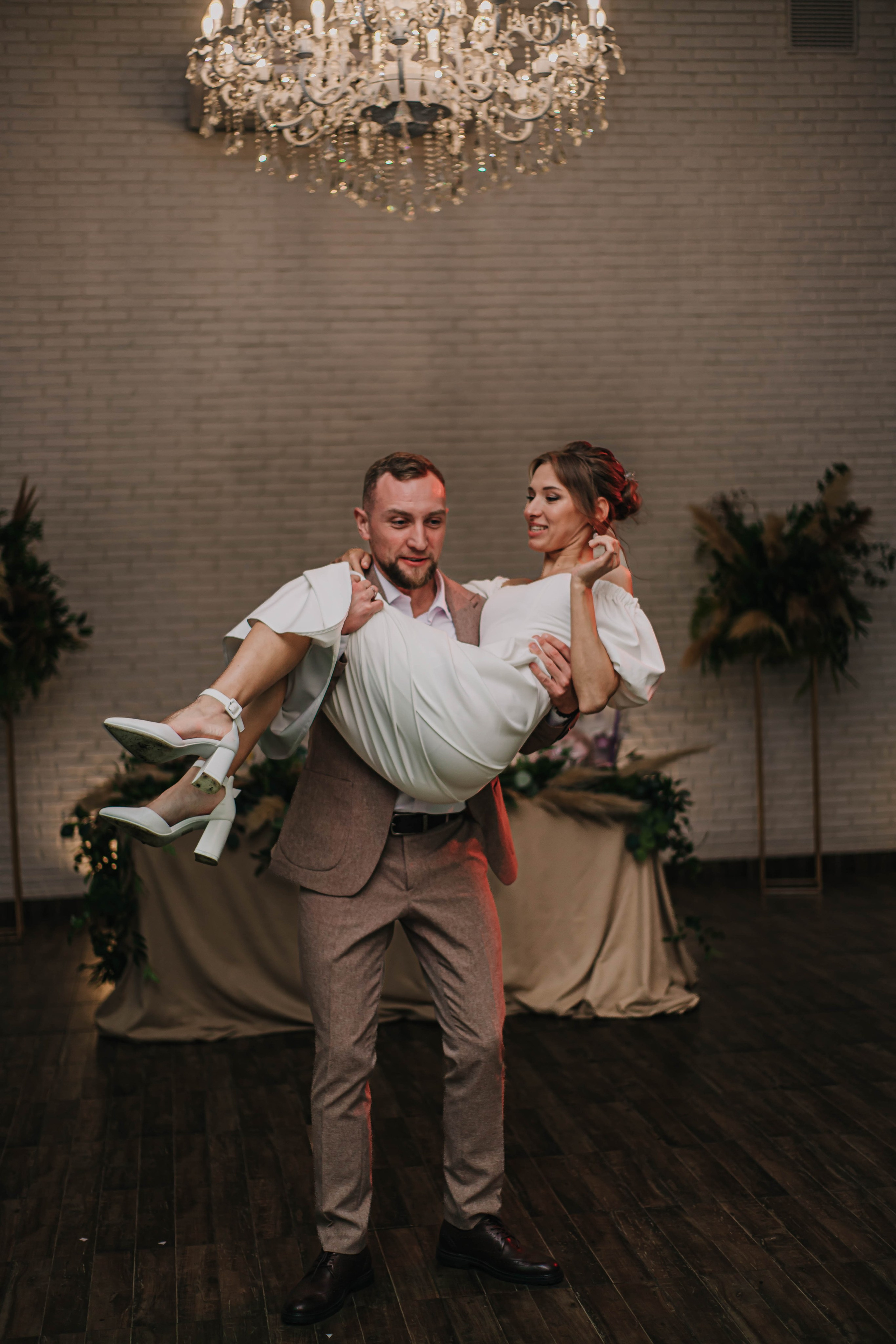 Вячеслав и Анастасия (пакет «Весь день»). Фотограф Дарья Маташкова