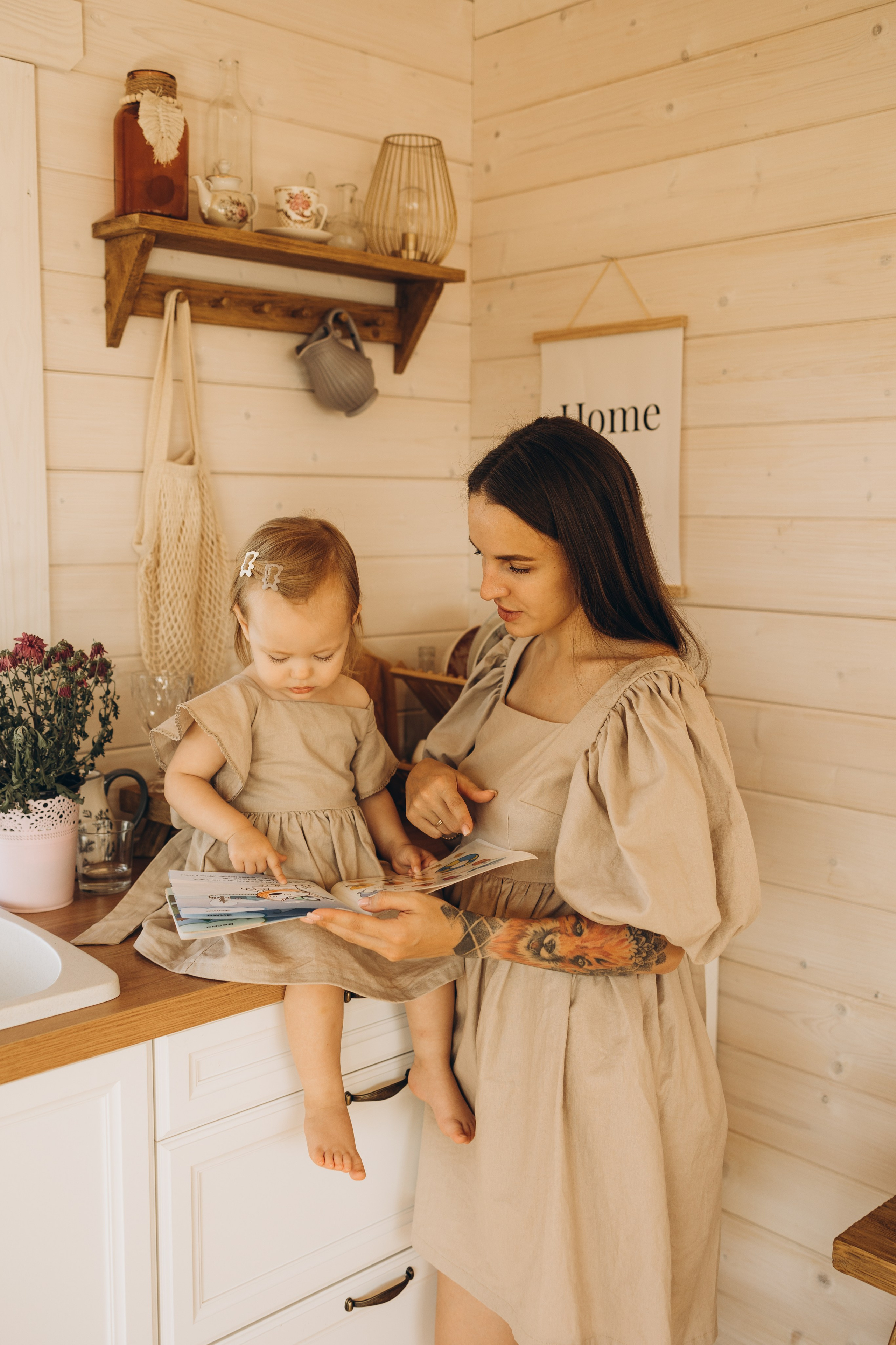 Оля и Мирослава Беседка. Семейный фотограф в Москве Виктория Ястребинская