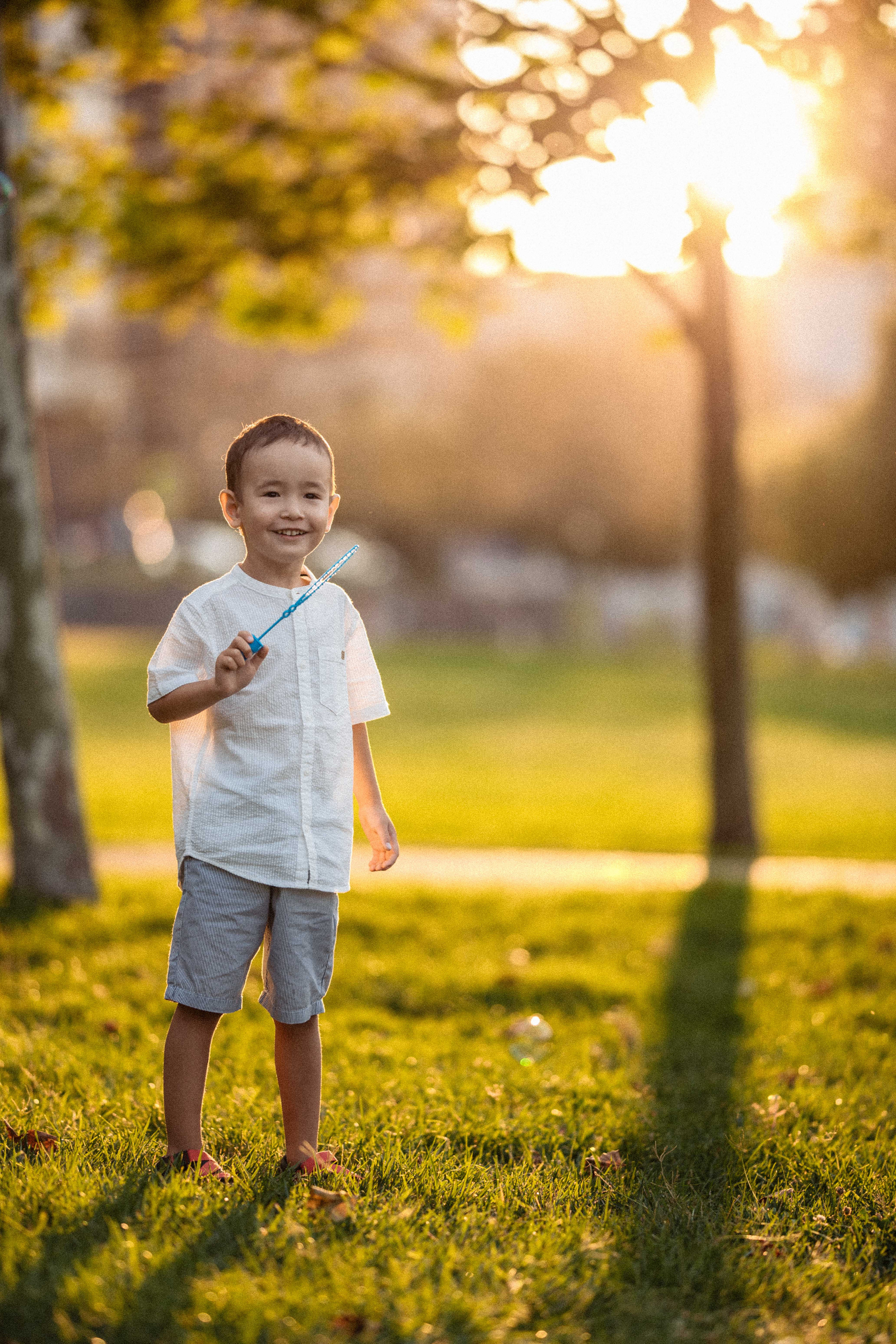 Семейный вечер прогулка фотосессия семьи воздушный змей. Свадебный фотограф Новороссийск Марина КрамарИна Полещук